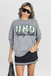 NORTH DAKOTA FIGHTING HAWKS ON THE HUNT FADED WASH PULLOVER
