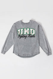NORTH DAKOTA FIGHTING HAWKS ON THE HUNT FADED WASH PULLOVER