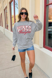 WISCONSIN BADGERS ON THE HUNT FADED WASH PULLOVER