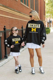 MICHIGAN WOLVERINES VELOCITY KIDS STAR SLEEVE CREWNECK PULLOVER