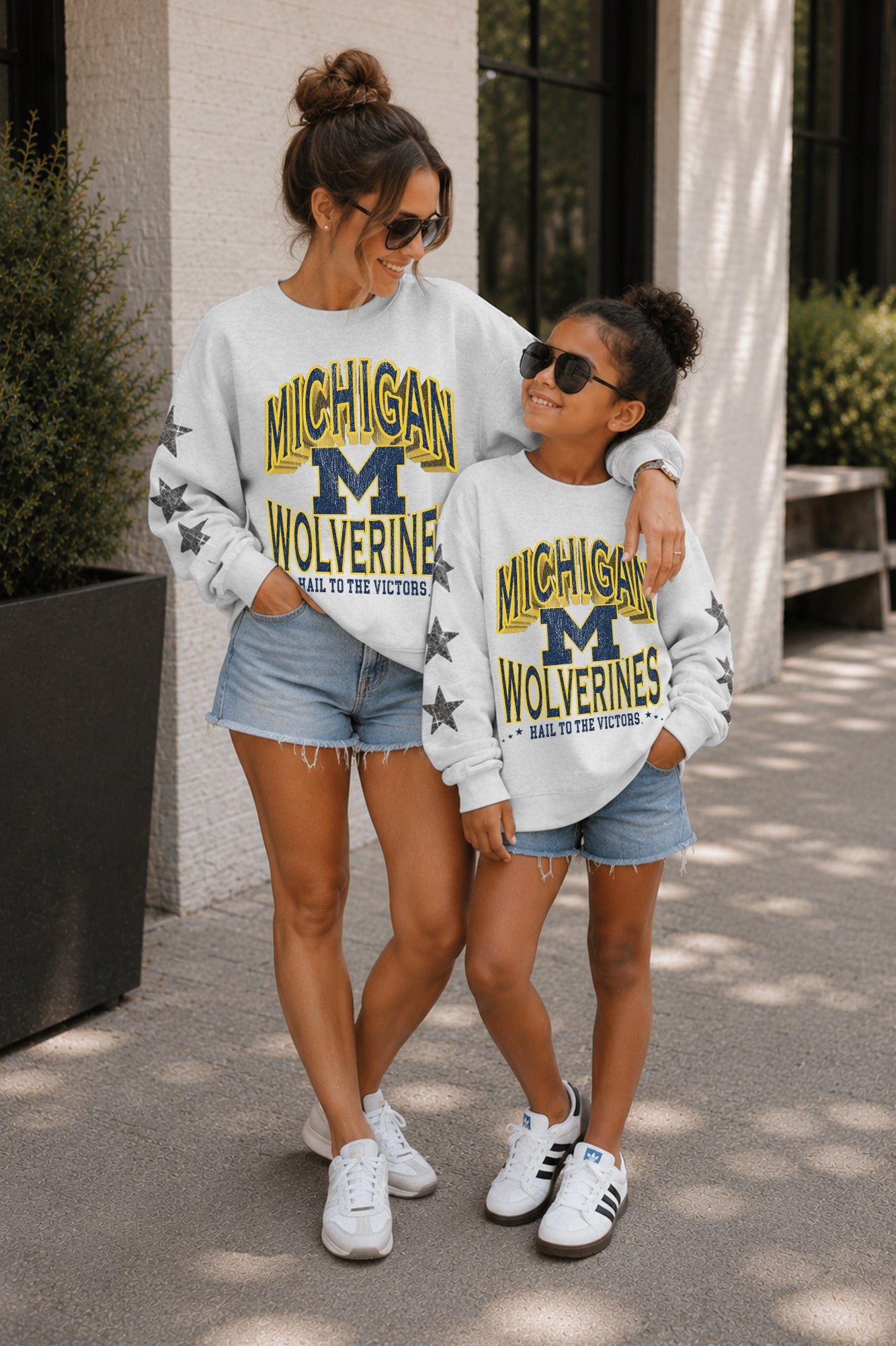 MICHIGAN WOLVERINES KIDS STAR SLEEVE CREWNECK PULLOVER