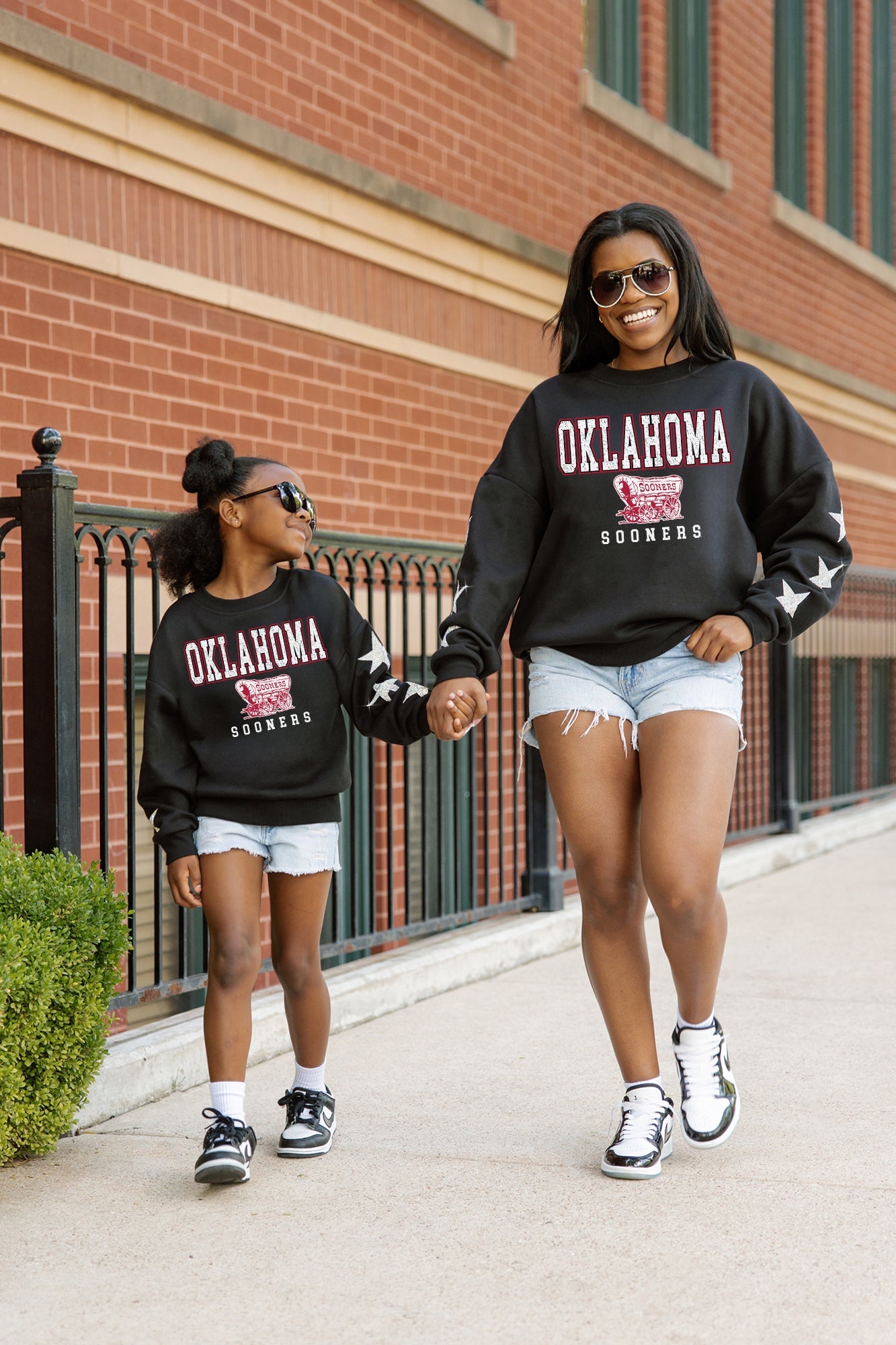 OKLAHOMA SOONERS VELOCITY KIDS STAR SLEEVE CREWNECK PULLOVER