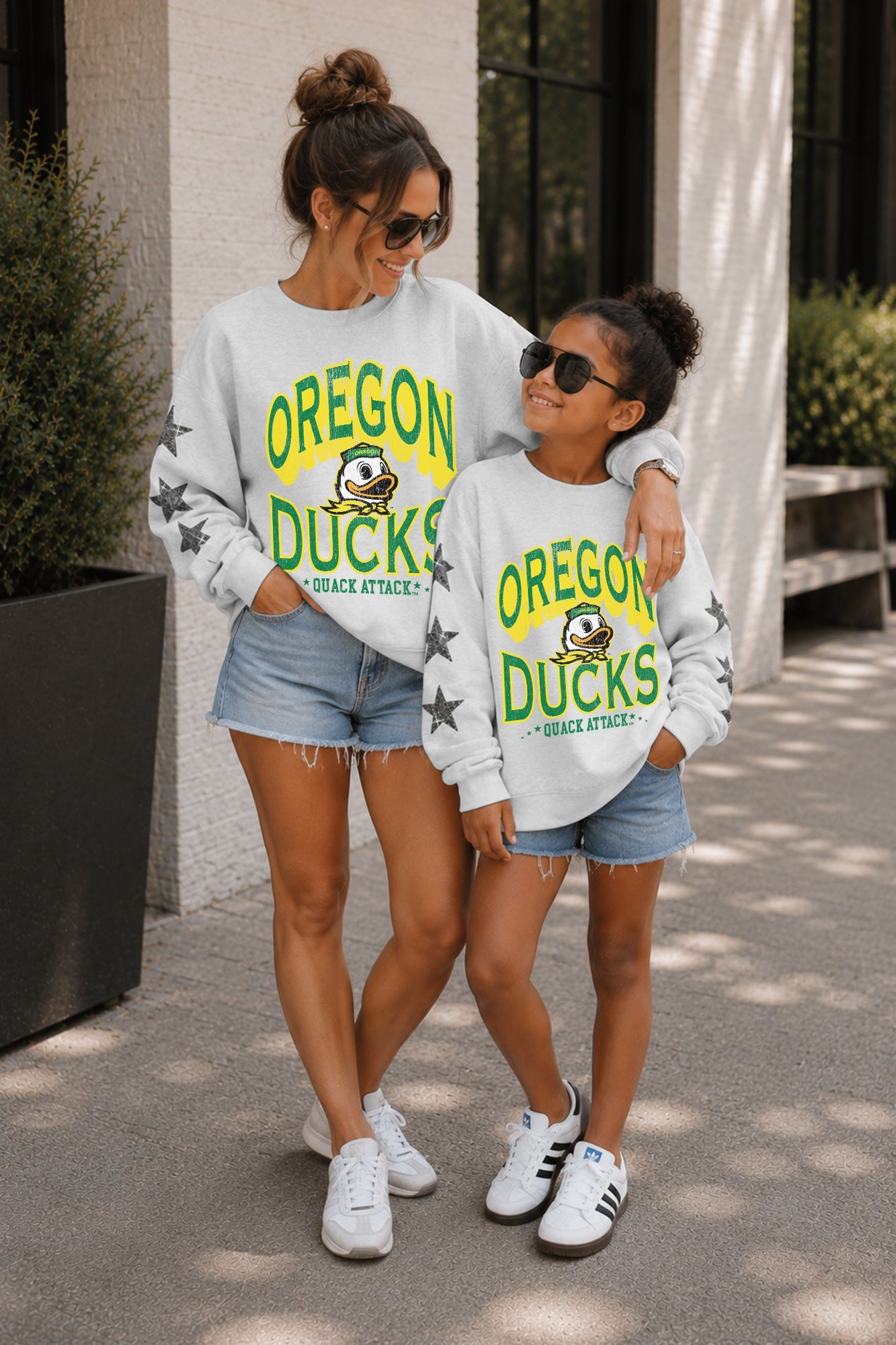 OREGON DUCKS KIDS STAR SLEEVE CREWNECK PULLOVER