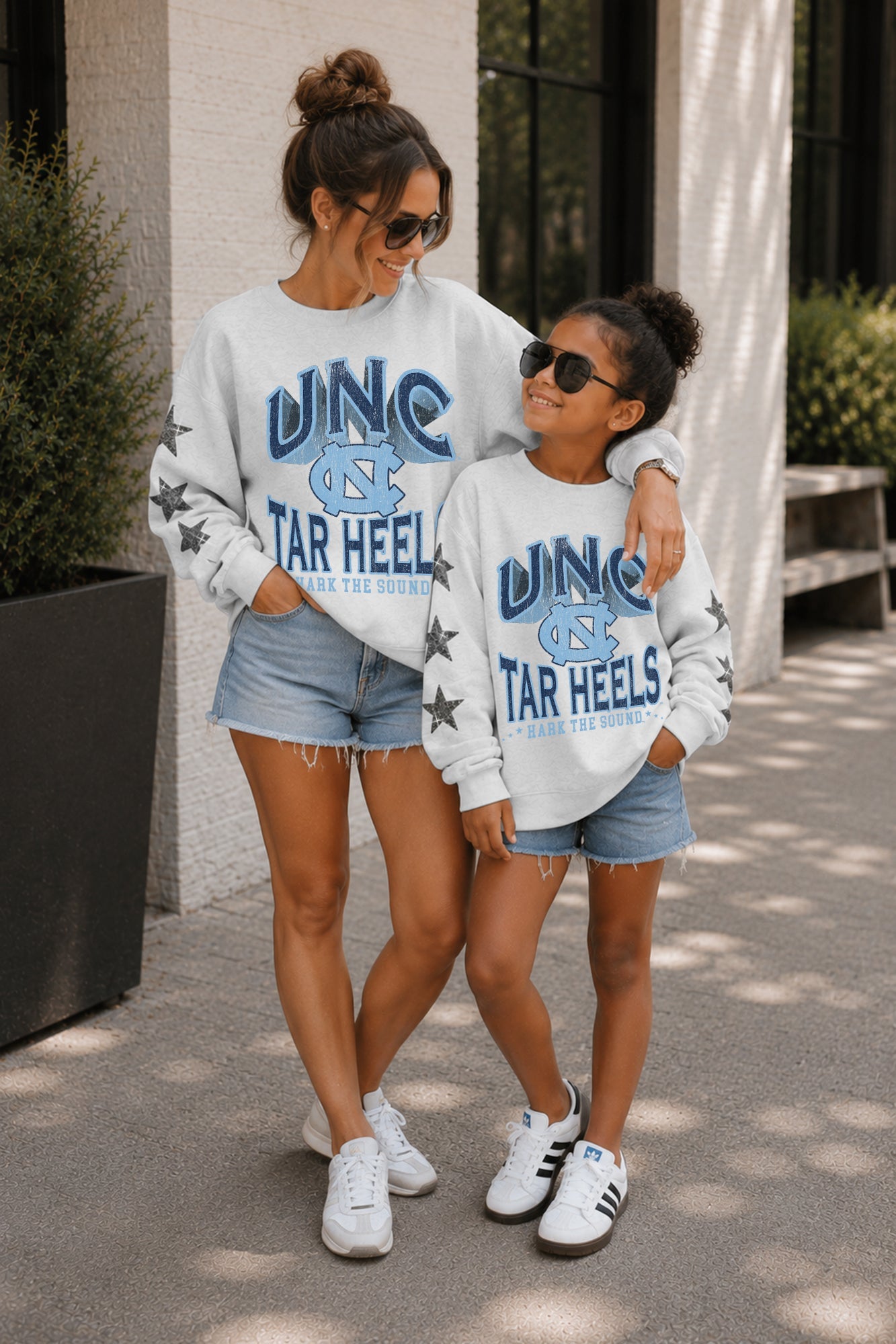 NORTH CAROLINA TAR HEELS KIDS STAR SLEEVE CREWNECK PULLOVER