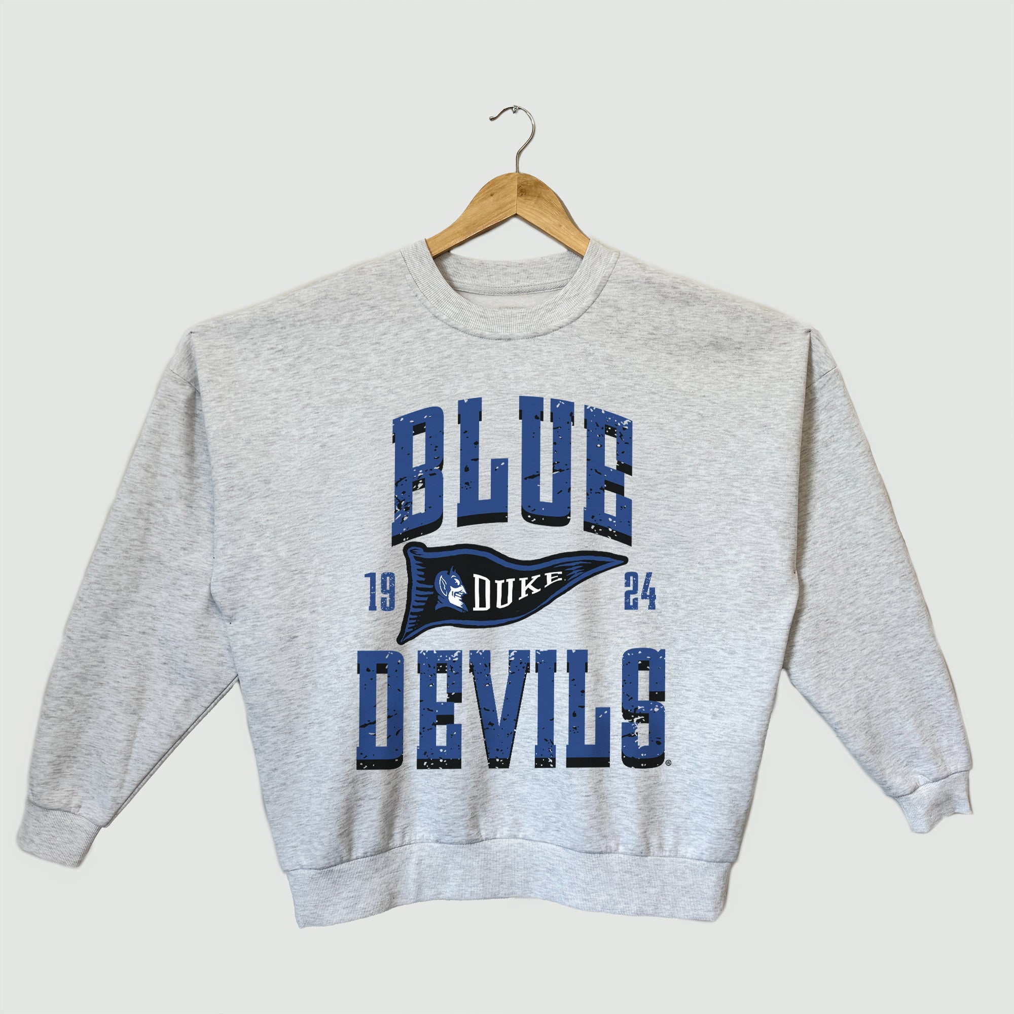 DUKE BLUE DEVILS PENNANT PRIDE PREMIUM FLEECE DROP SHOULDER CREWNECK PULLOVER