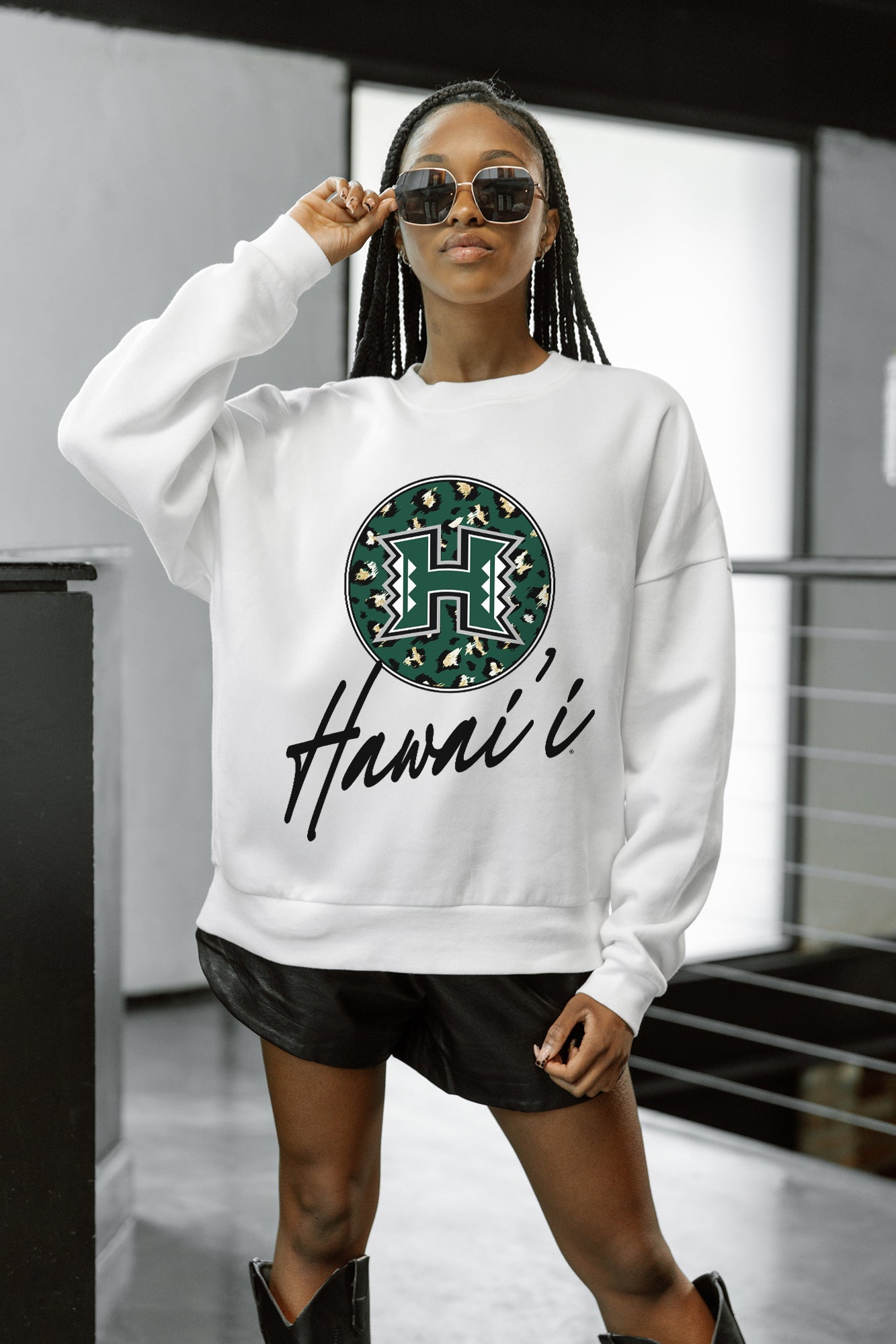 HAWAII RAINBOW WARRIORS WILD BREAKTHROUGH PREMIUM FLEECE CREWNECK PULLOVER