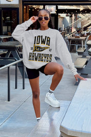 IOWA HAWKEYES PENNANT PRIDE PREMIUM FLEECE DROP SHOULDER CREWNECK PULLOVER