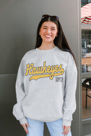 IOWA HAWKEYES CLASSIC WIN PREMIUM FLEECE CREWNECK PULLOVER