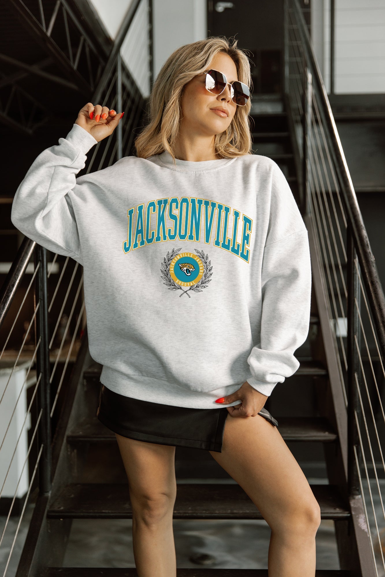 JACKSONVILLE JAGUARS TRADITION REFINED PREMIUM FLEECE CREWNECK PULLOVER