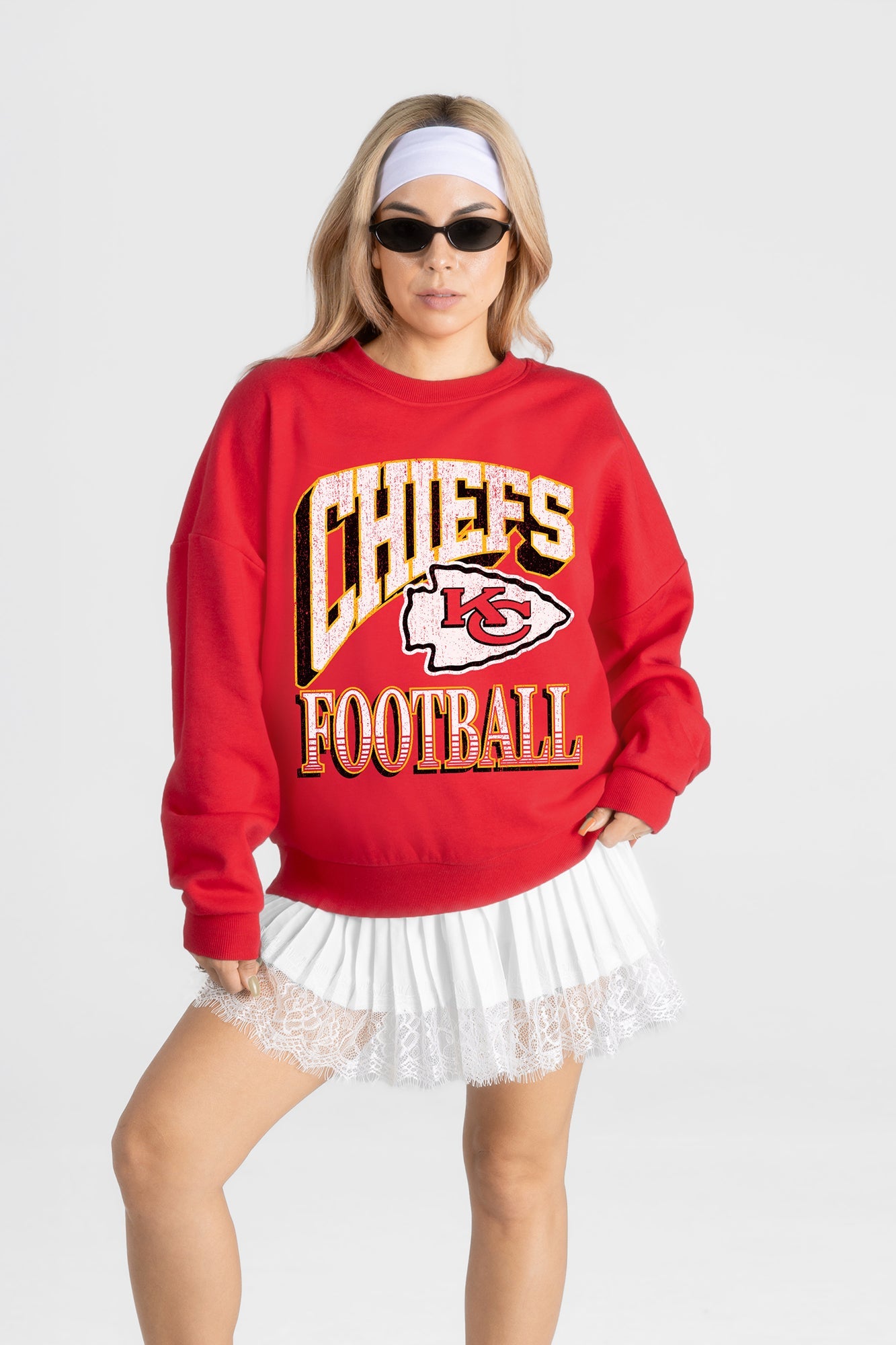 KANSAS CITY CHIEFS MAIN CHARACTER PREMIUM FLEECE DROP SHOULDER CREWNECK PULLOVER