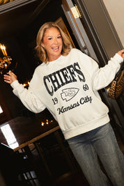 KANSAS CITY CHIEFS PEAK SEASON PREMIUM FLEECE CREWNECK PULLOVER