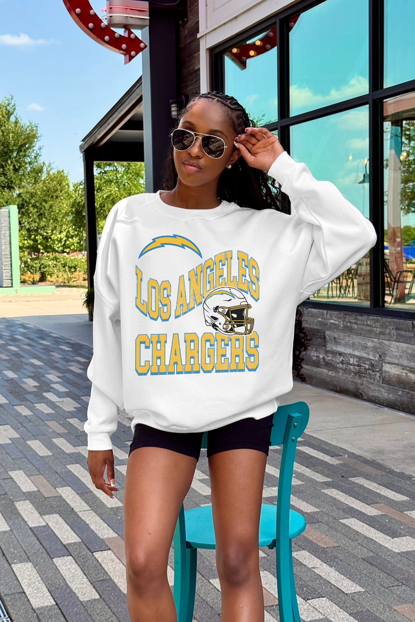 LOS ANGELES CHARGERS HARD EARNED PREMIUM FLEECE CREWNECK PULLOVER