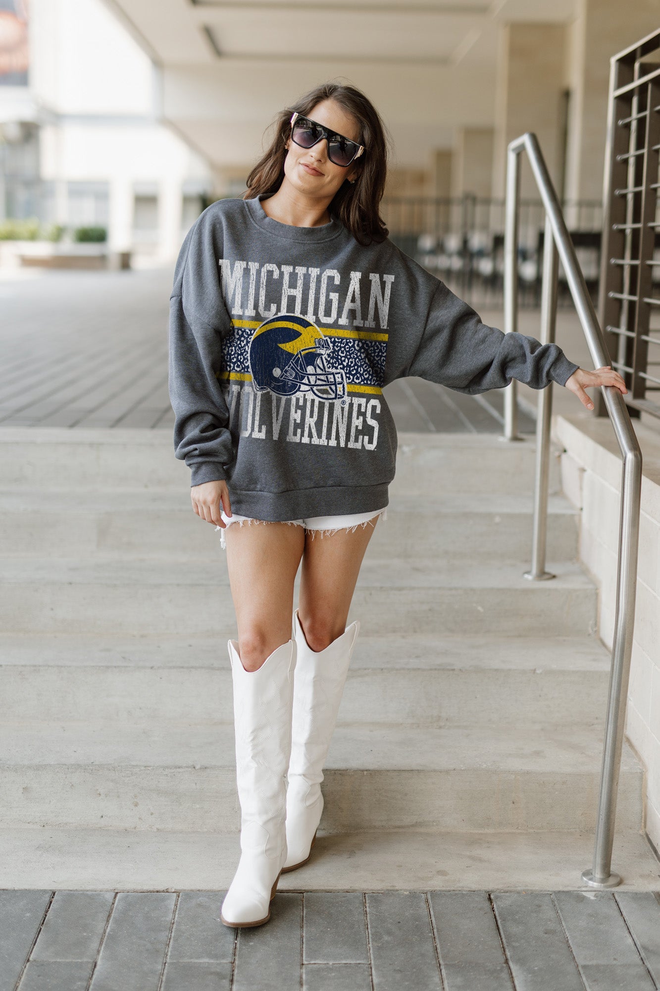 MICHIGAN WOLVERINES WILD TAILGATE PREMIUM FLEECE DROP SHOULDER CREWNECK PULLOVER
