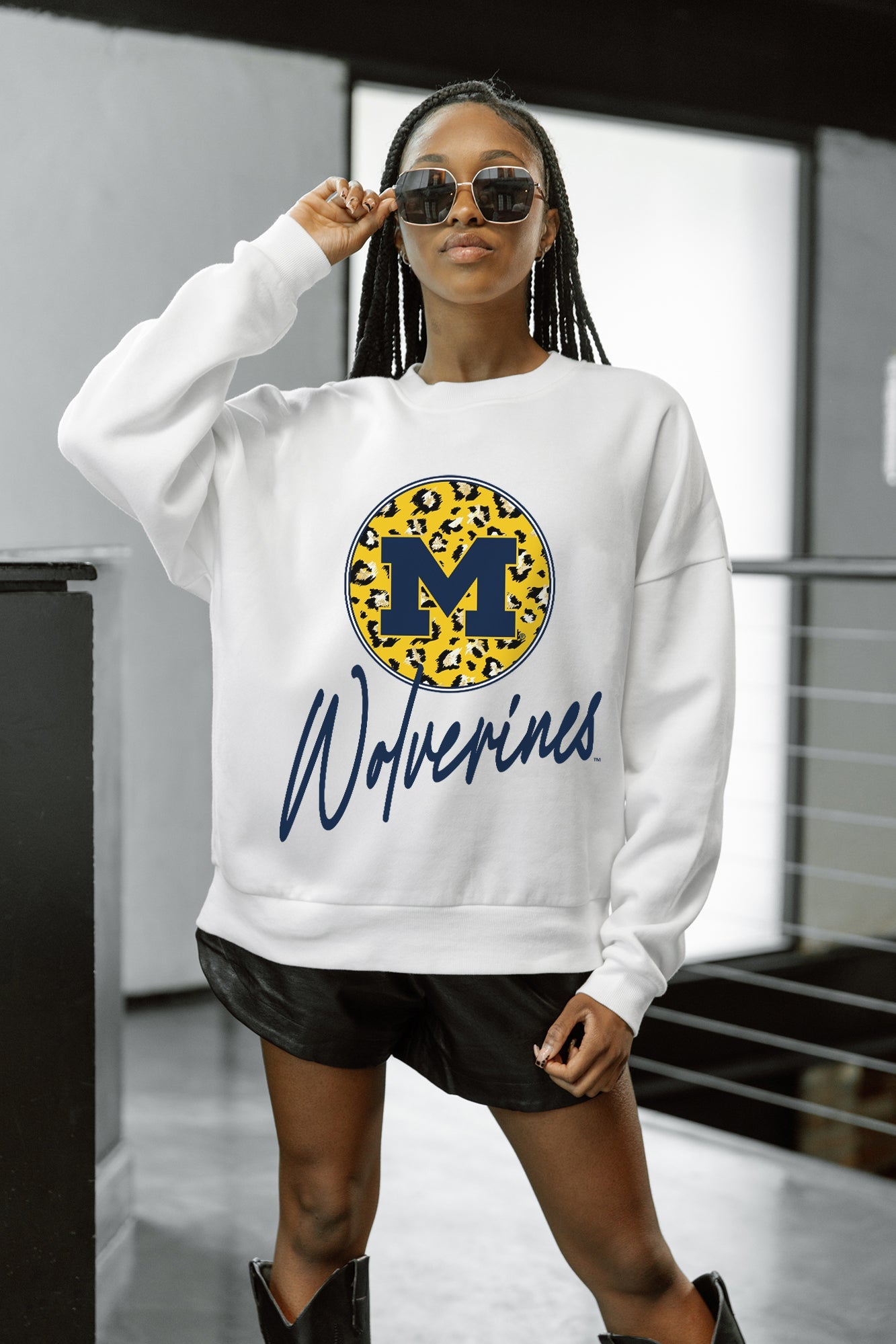 MICHIGAN WOLVERINES WILD BREAKTHROUGH PREMIUM FLEECE CREWNECK PULLOVER