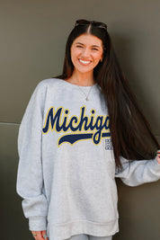 MICHIGAN WOLVERINES CLASSIC WIN PREMIUM FLEECE CREWNECK PULLOVER