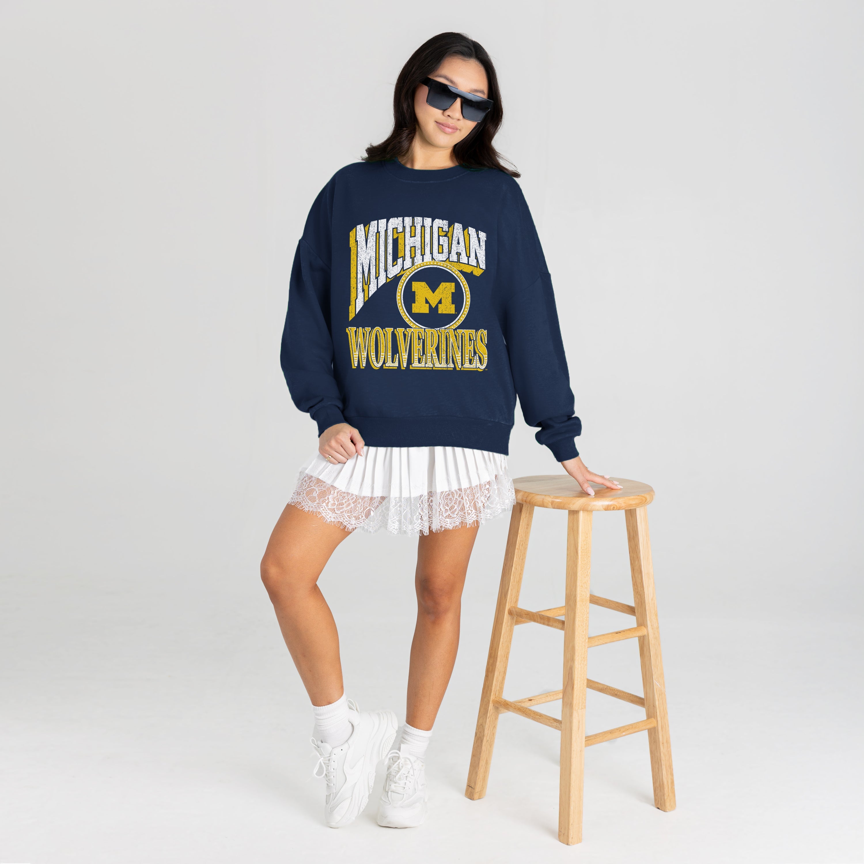 MICHIGAN WOLVERINES MAIN CHARACTER PREMIUM FLEECE DROP SHOULDER CREWNECK PULLOVER