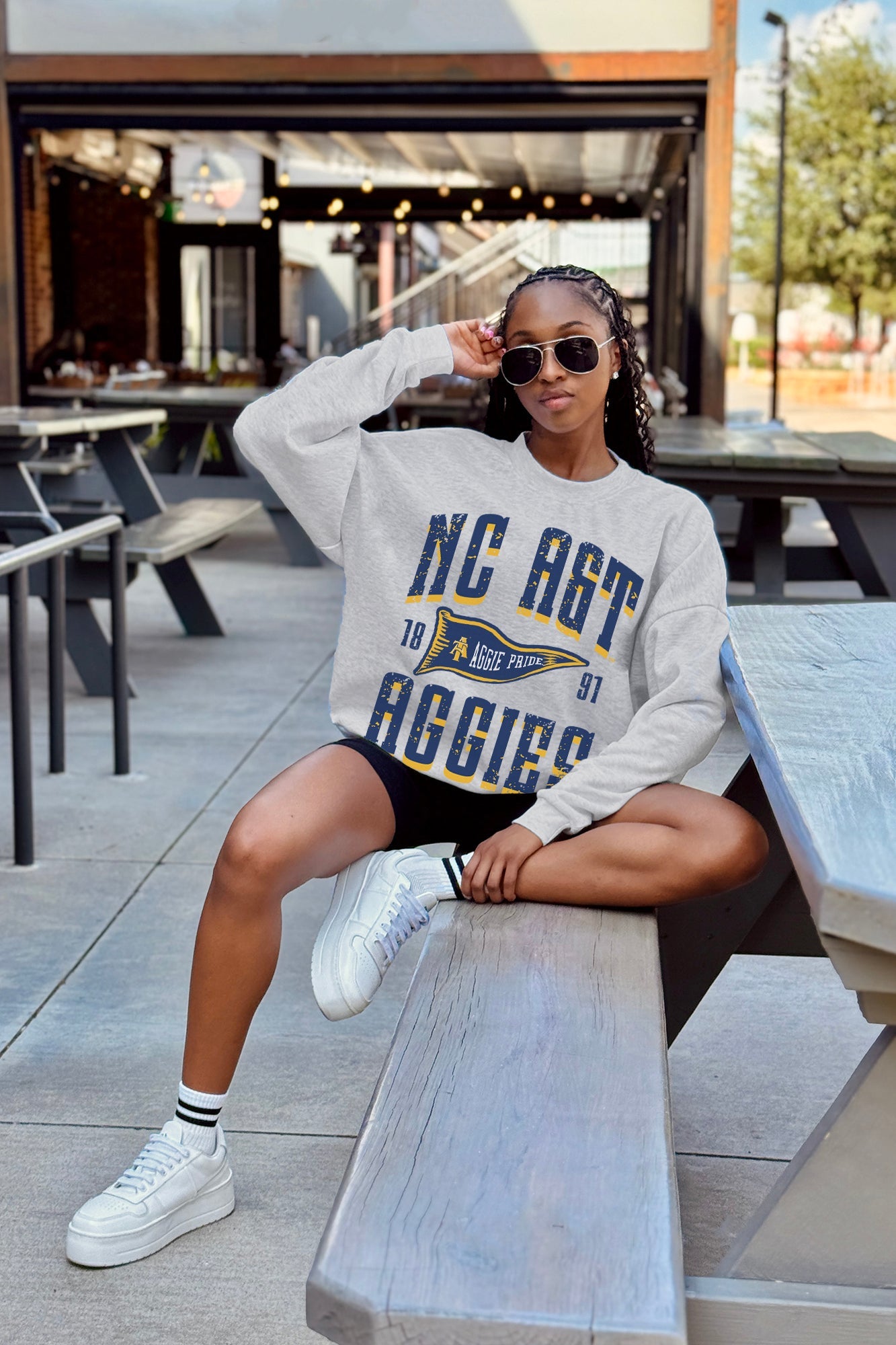 NORTH CAROLINA A&T STATE AGGIES PENNANT PRIDE PREMIUM FLEECE DROP SHOULDER CREWNECK PULLOVER