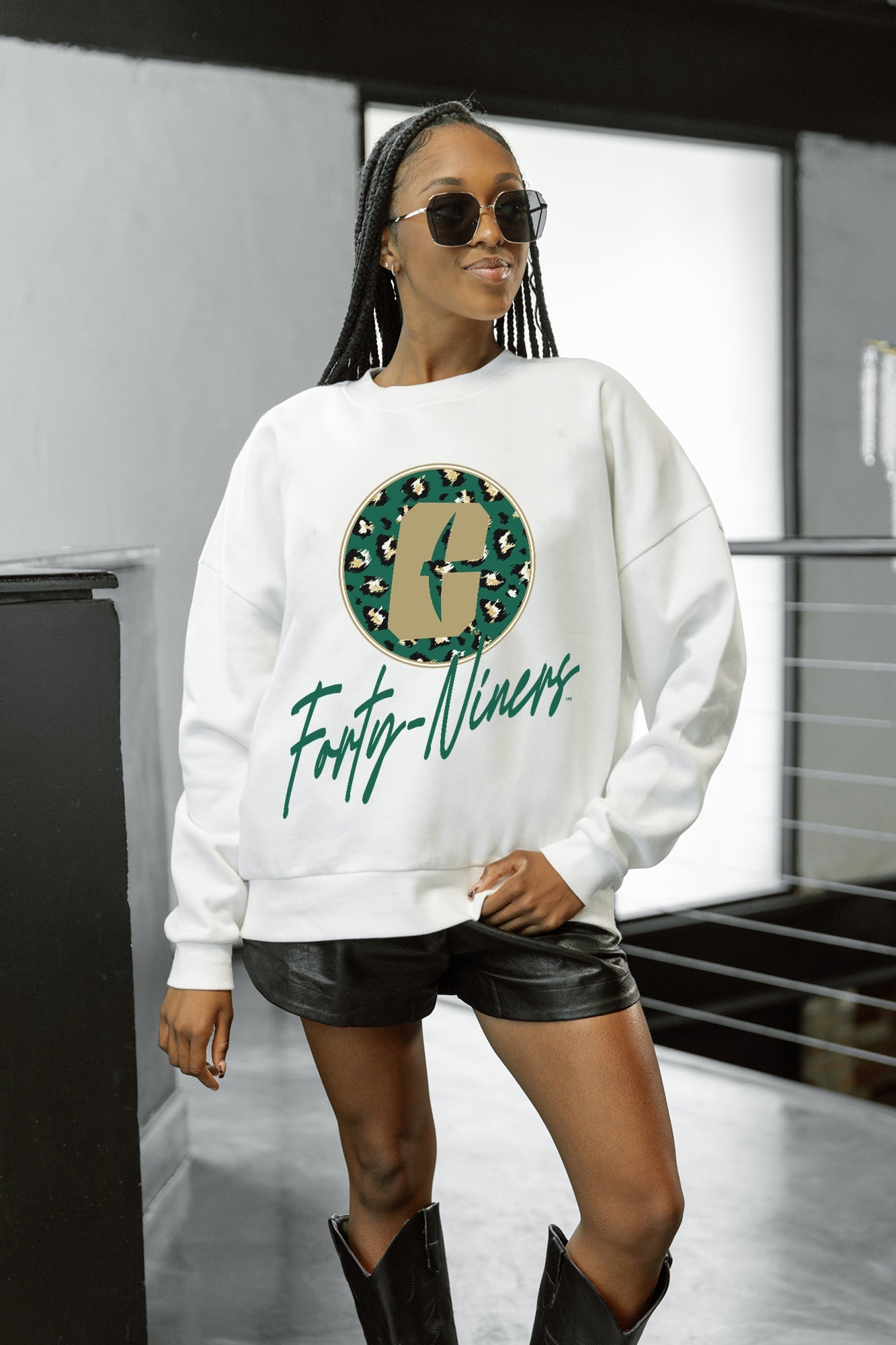 CHARLOTTE 49ERS WILD BREAKTHROUGH PREMIUM FLEECE CREWNECK PULLOVER