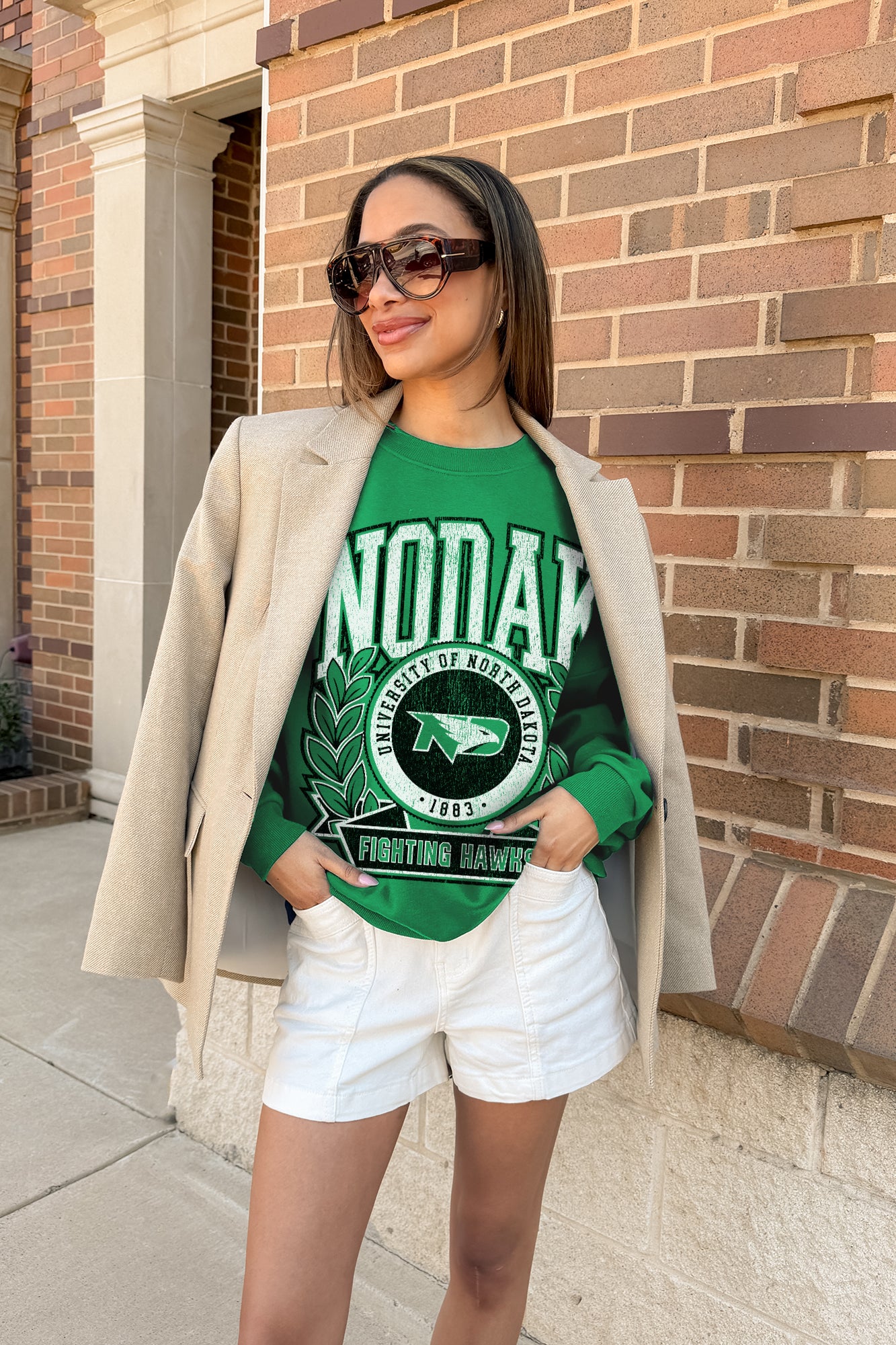 NORTH DAKOTA FIGHTING HAWKS CLASSIC ARCHIVES PREMIUM DROP SHOULDER FLEECE CREWNECK PULLOVER
