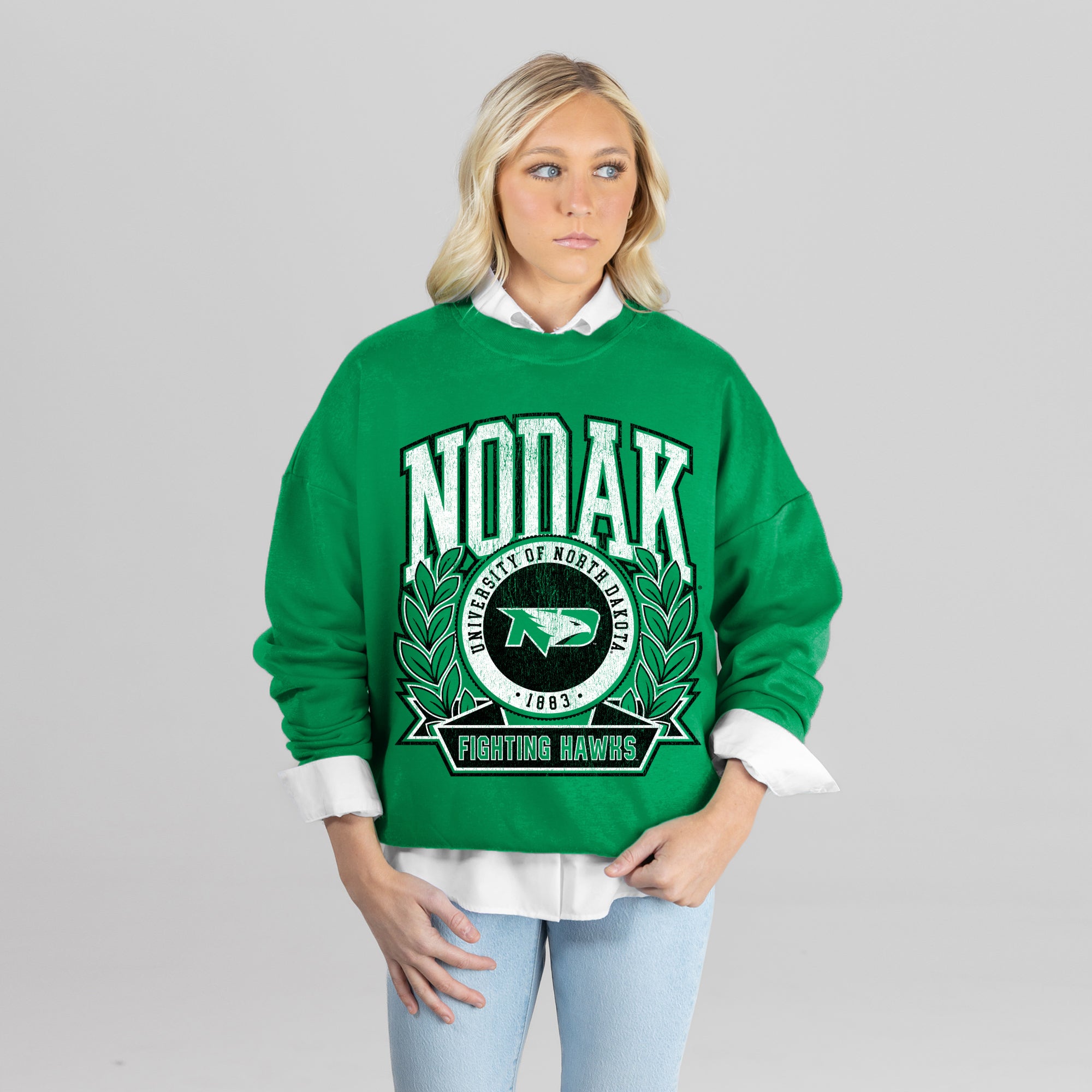 NORTH DAKOTA FIGHTING HAWKS CLASSIC ARCHIVES PREMIUM DROP SHOULDER FLEECE CREWNECK PULLOVER