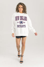 NEW ENGLAND PATRIOTS TIMELESS TRIUMPH PREMIUM FLEECE DROP SHOULDER CREWNECK PULLOVER