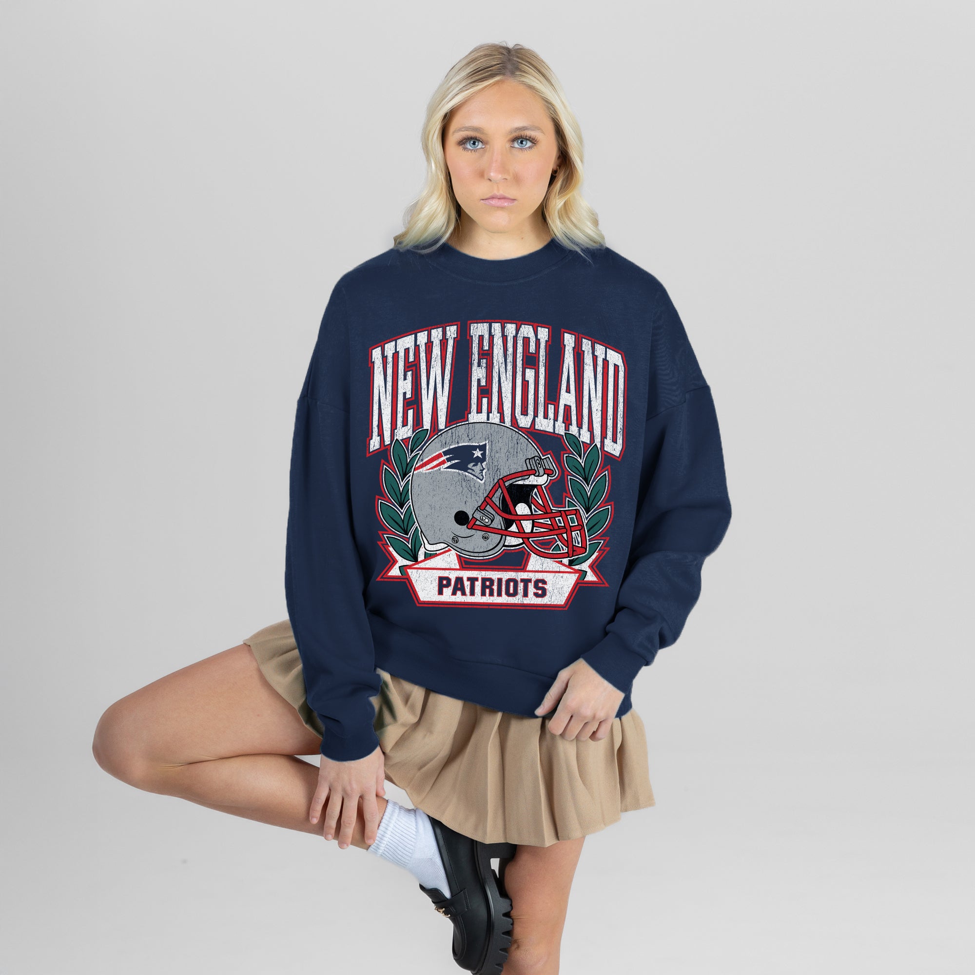 NEW ENGLAND PATRIOTS CLASSIC ARCHIVES PREMIUM FLEECE DROP SHOULDER CREWNECK PULLOVER