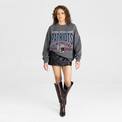 NEW ENGLAND PATRIOTS KICKOFF CLASSIC PREMIUM FLEECE DROP SHOULDER CREWNECK PULLOVER