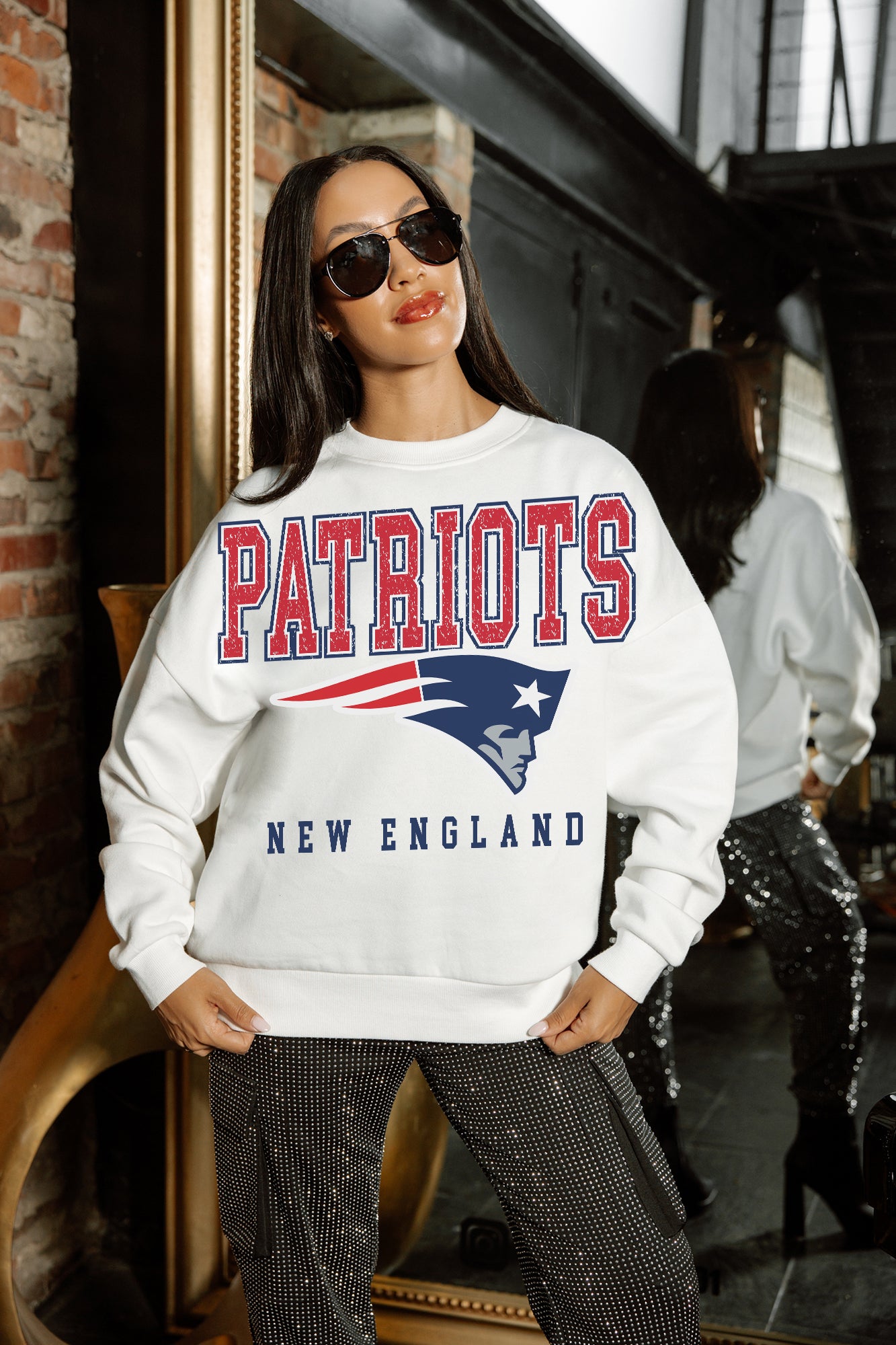 NEW ENGLAND PATRIOTS Sunday Drives Fleece Crewneck Pullover