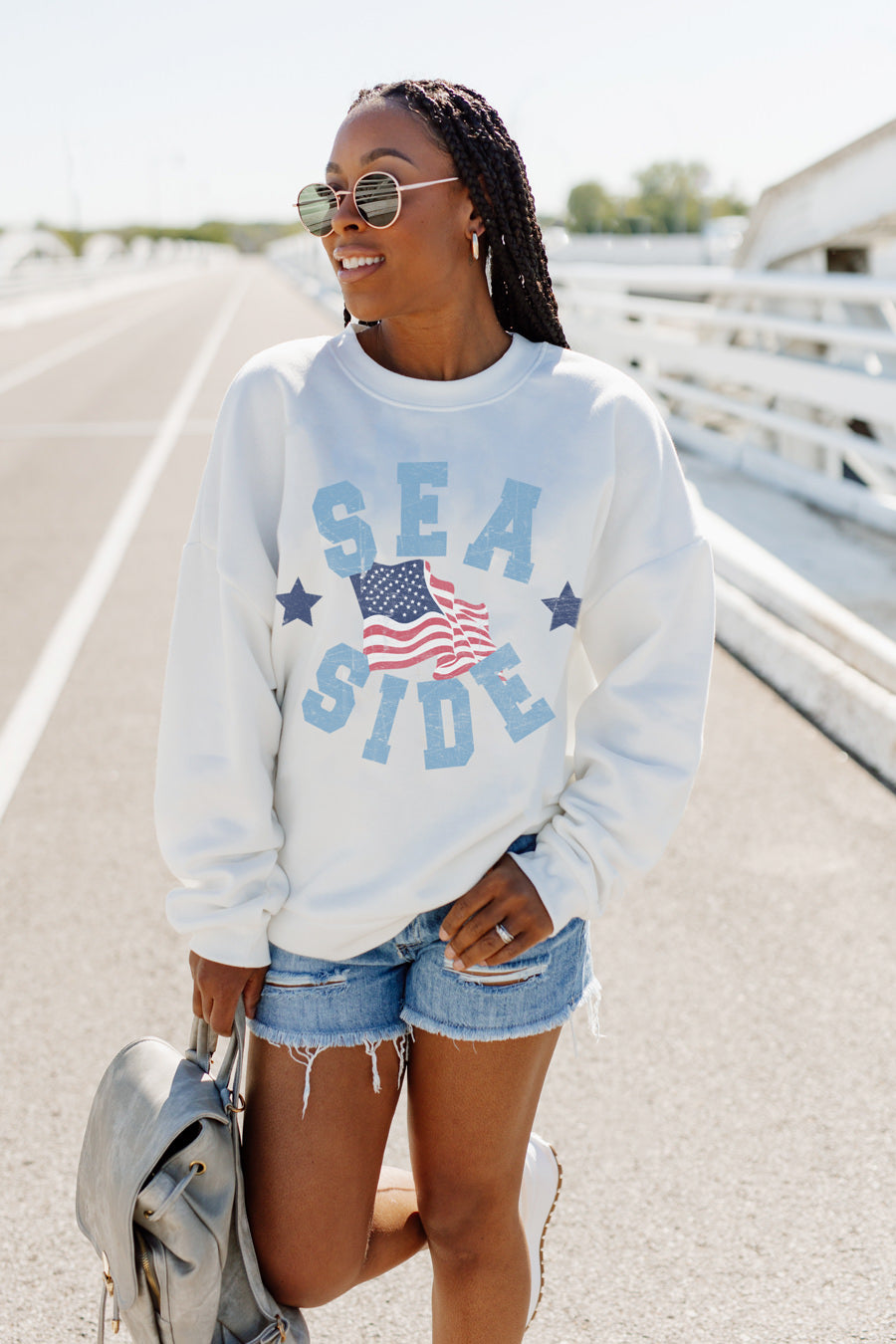VINTAGE SEA SIDE DROP SHOULDER CREWNECK SWEATSHIRT