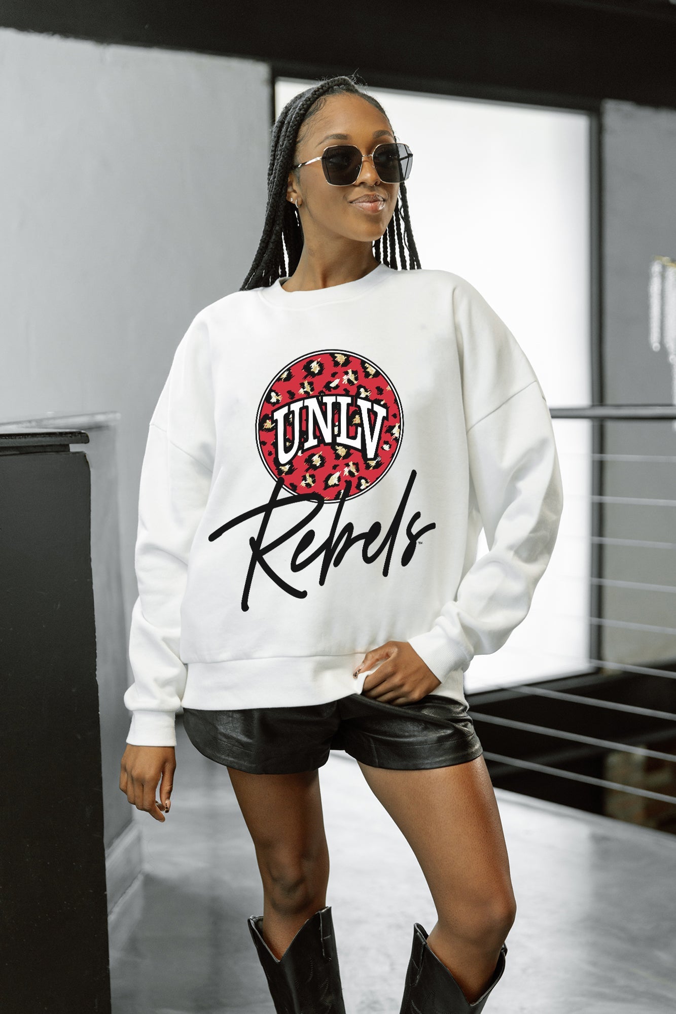 UNLV REBELS WILD BREAKTHROUGH PREMIUM FLEECE CREWNECK PULLOVER