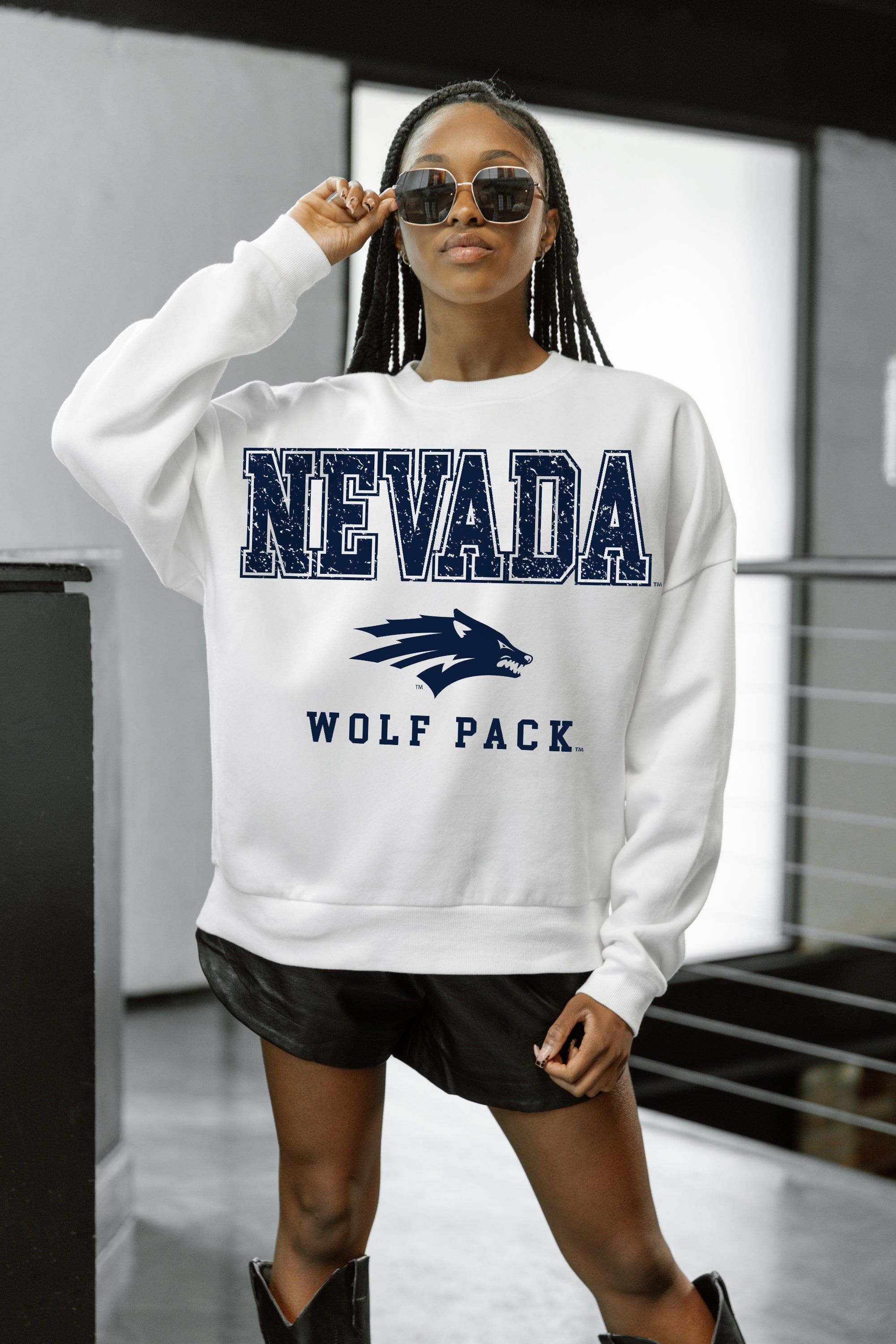 NEVADA WOLF PACK FREESTYLE PREMIUM FLEECE CREWNECK PULLOVER