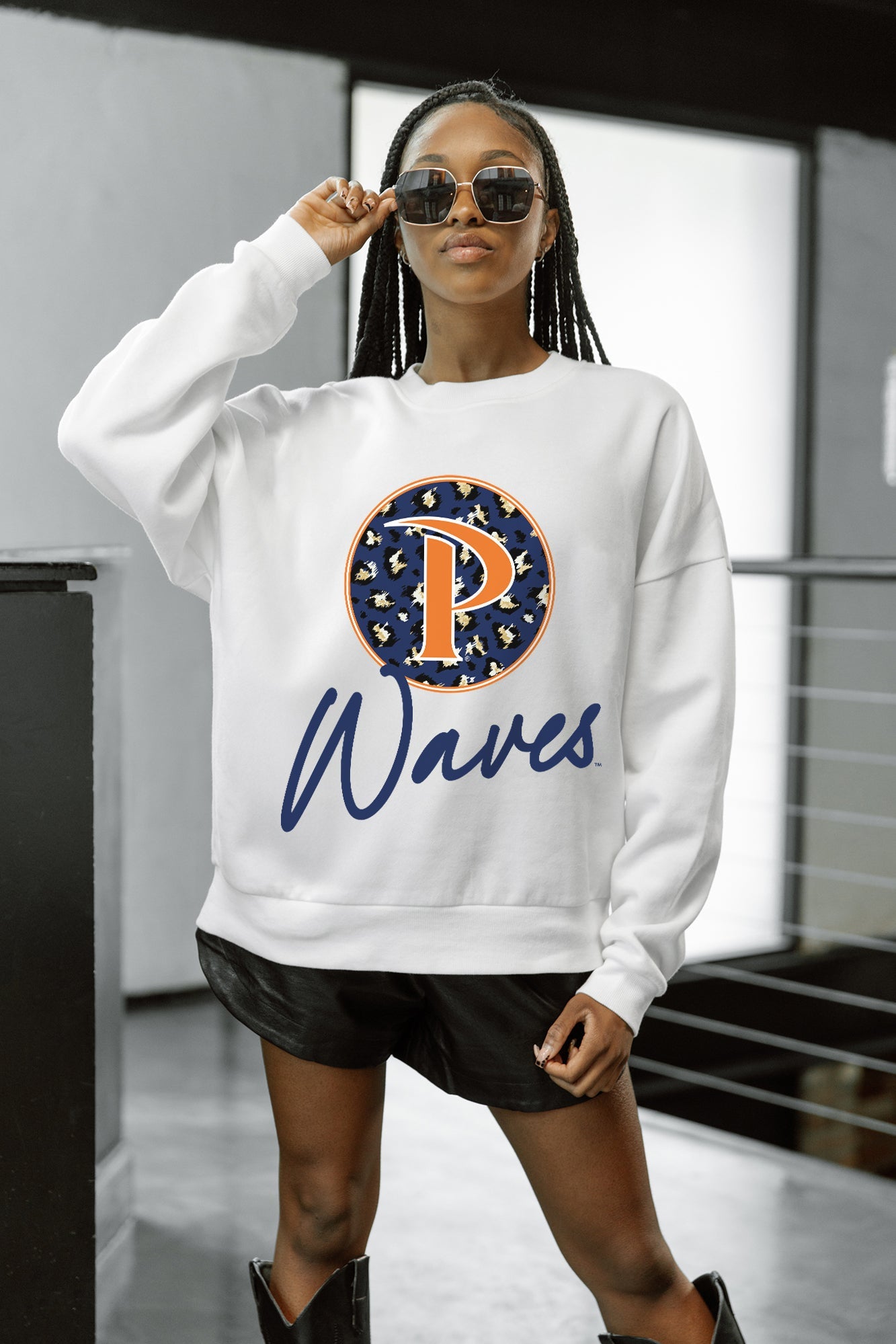 PEPPERDINE WAVES WILD BREAKTHROUGH PREMIUM FLEECE CREWNECK PULLOVER