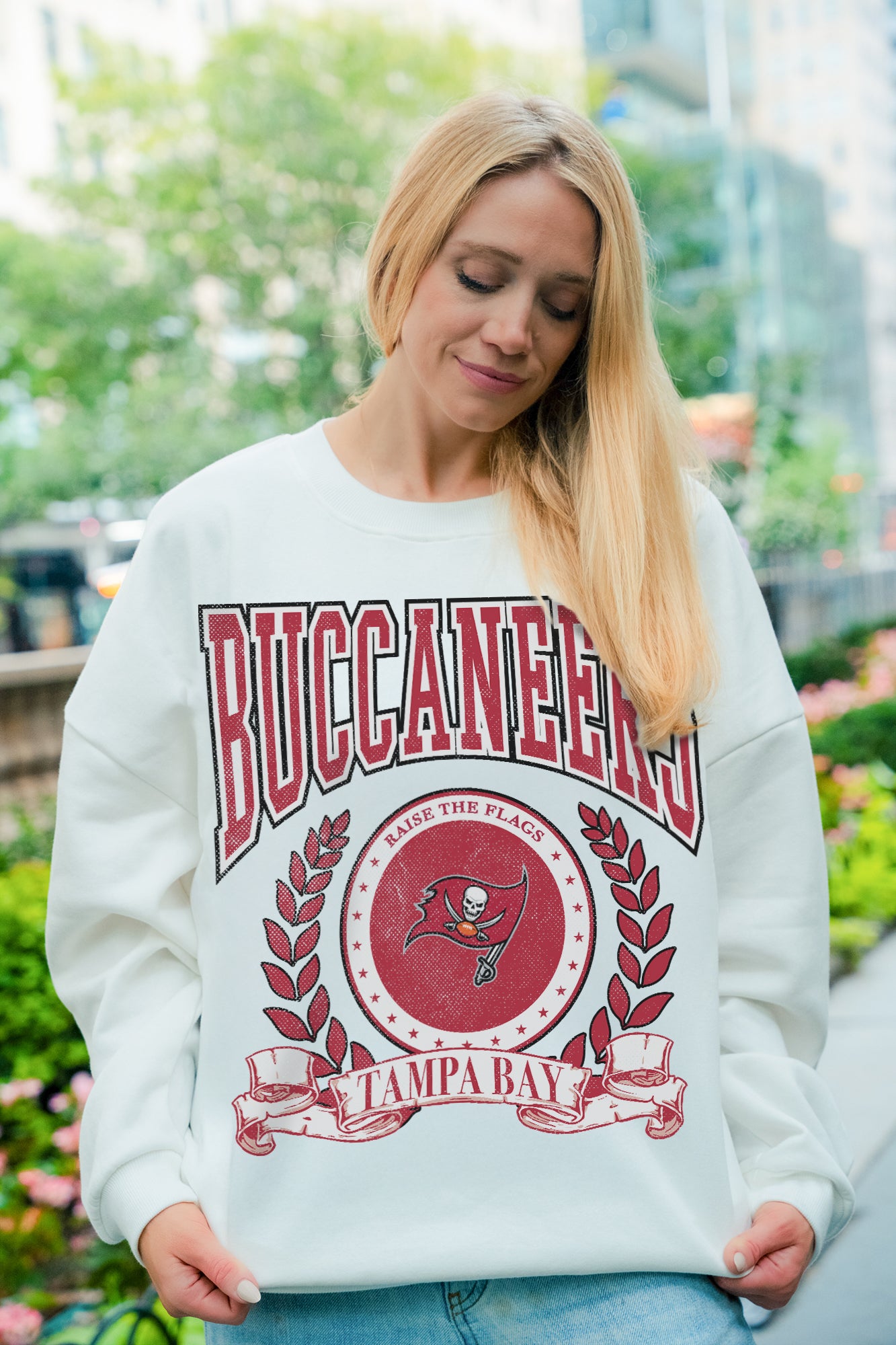 TAMPA BAY BUCCANEERS STAY COOL PREMIUM FLEECE CREWNECK PULLOVER