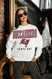 TAMPA BAY BUCCANEERS Sunday Drives Fleece Crewneck Pullover