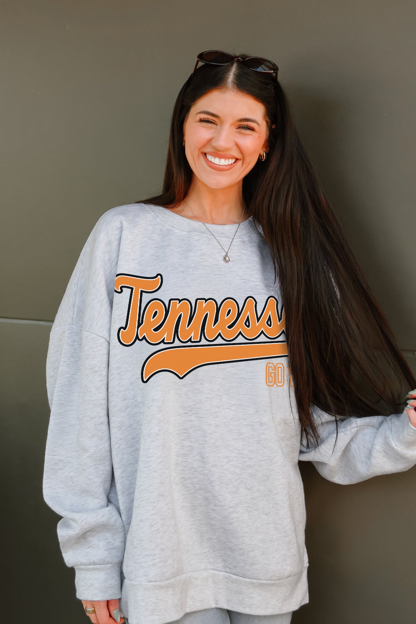 TENNESSEE VOLUNTEERS CLASSIC WIN PREMIUM FLEECE CREWNECK PULLOVER