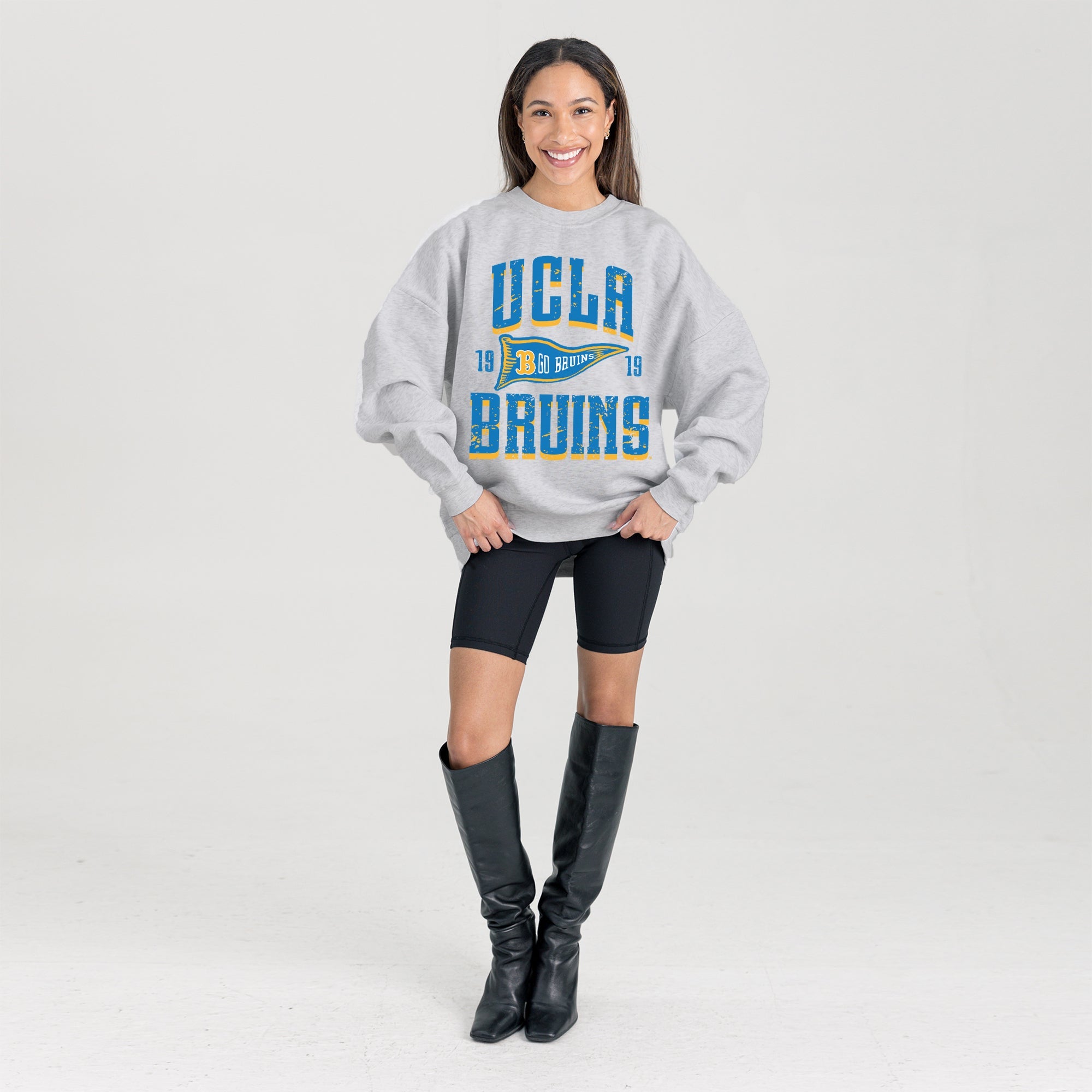 UCLA BRUINS PENNANT PRIDE PREMIUM FLEECE DROP SHOULDER CREWNECK PULLOVER