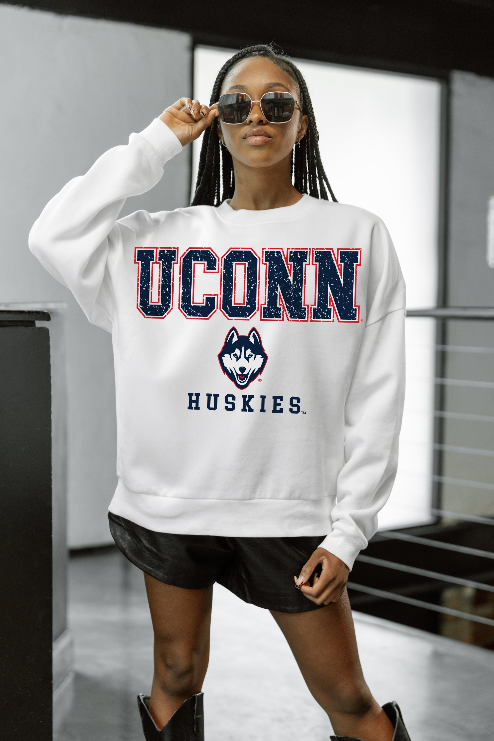 UCONN HUSKIES FREESTYLE PREMIUM FLEECE CREWNECK PULLOVER