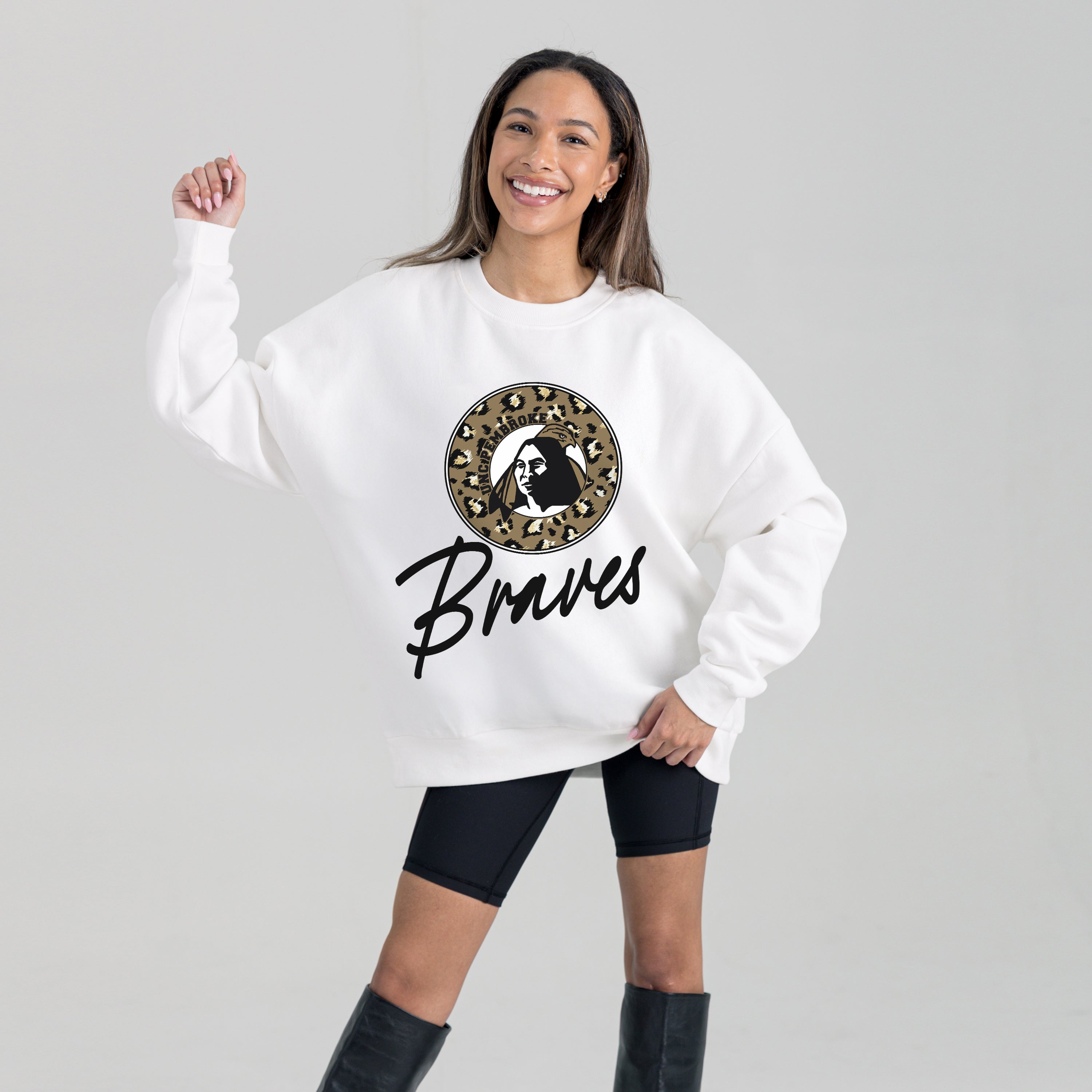 UNC AT PEMBROKE BRAVES WILD BREAKTHROUGH PREMIUM FLEECE CREWNECK PULLOVER