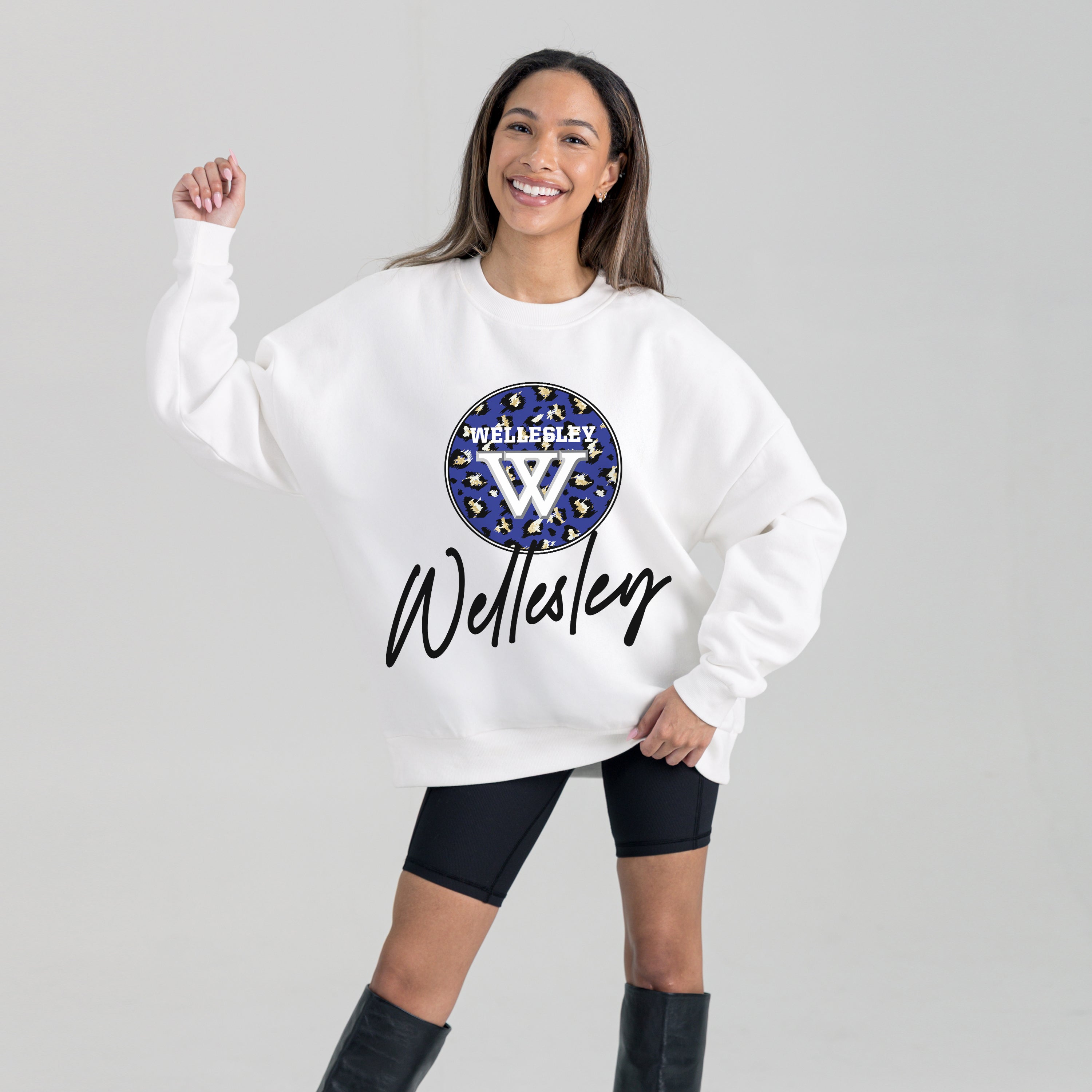 WELLESLEY BLUE WILD BREAKTHROUGH PREMIUM FLEECE CREWNECK PULLOVER