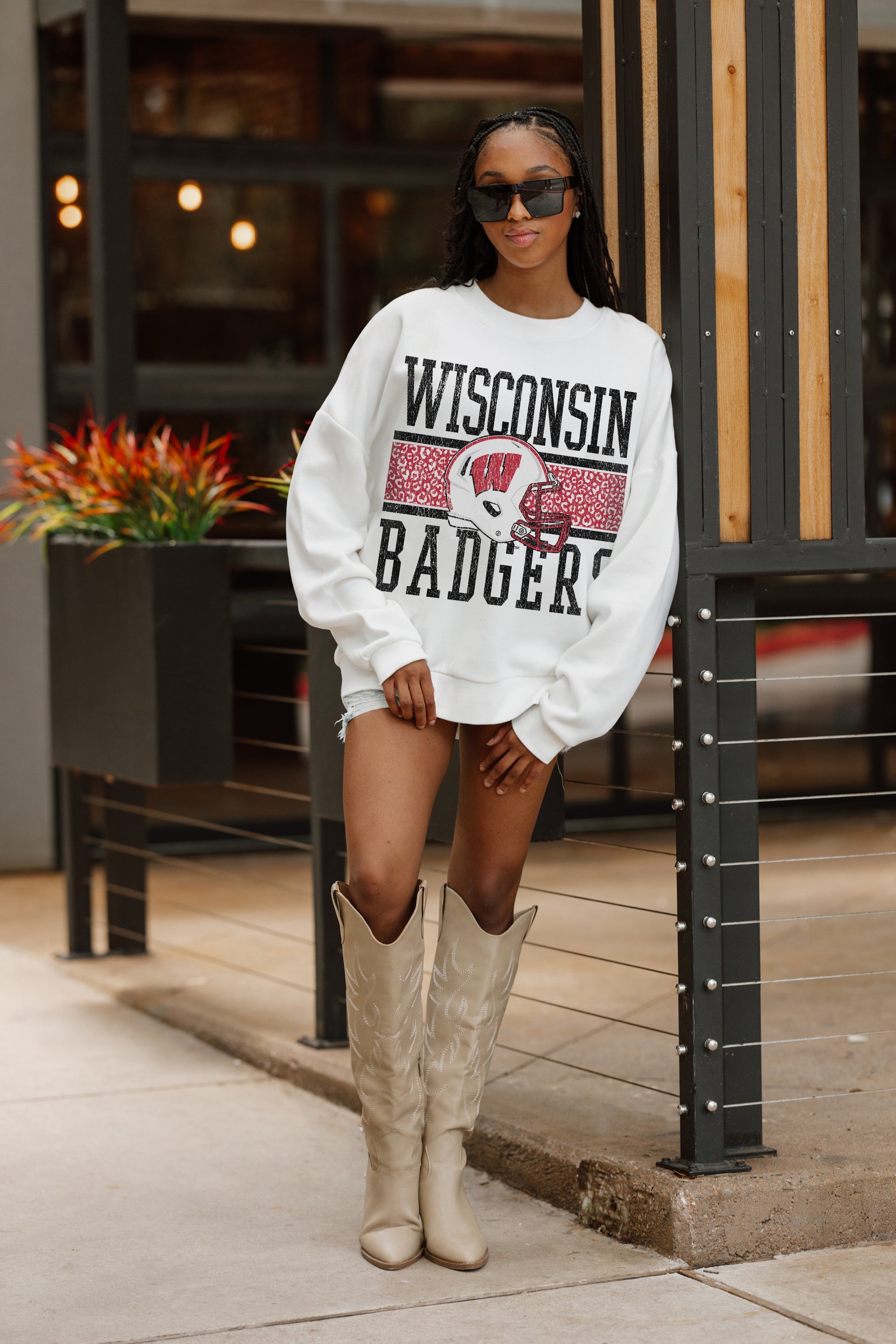 WISCONSIN BADGERS FAIR CATCH PREMIUM FLEECE DROP SHOULDER CREWNECK PULLOVER