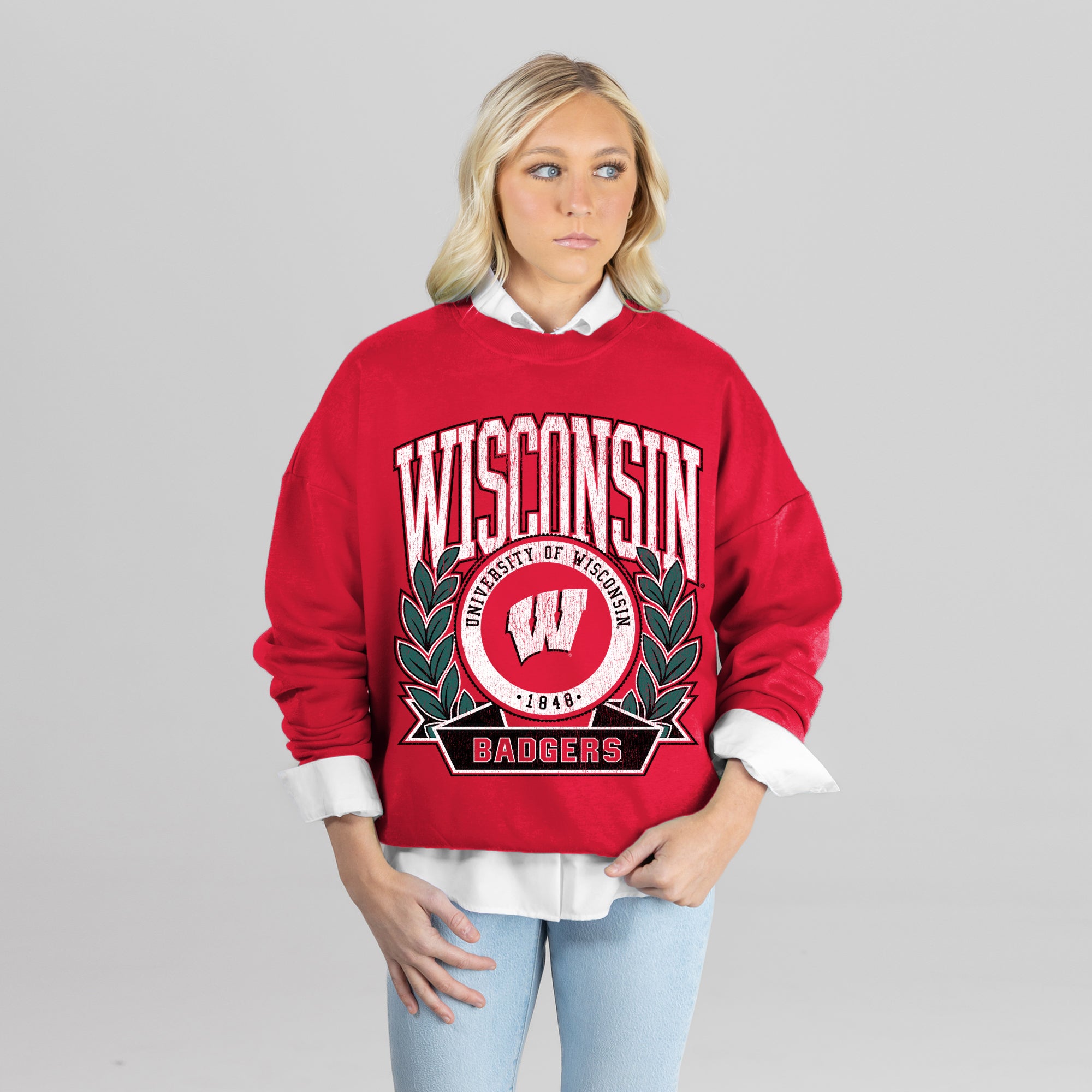 WISCONSIN BADGERS CLASSIC ARCHIVES PREMIUM DROP SHOULDER FLEECE CREWNECK PULLOVER