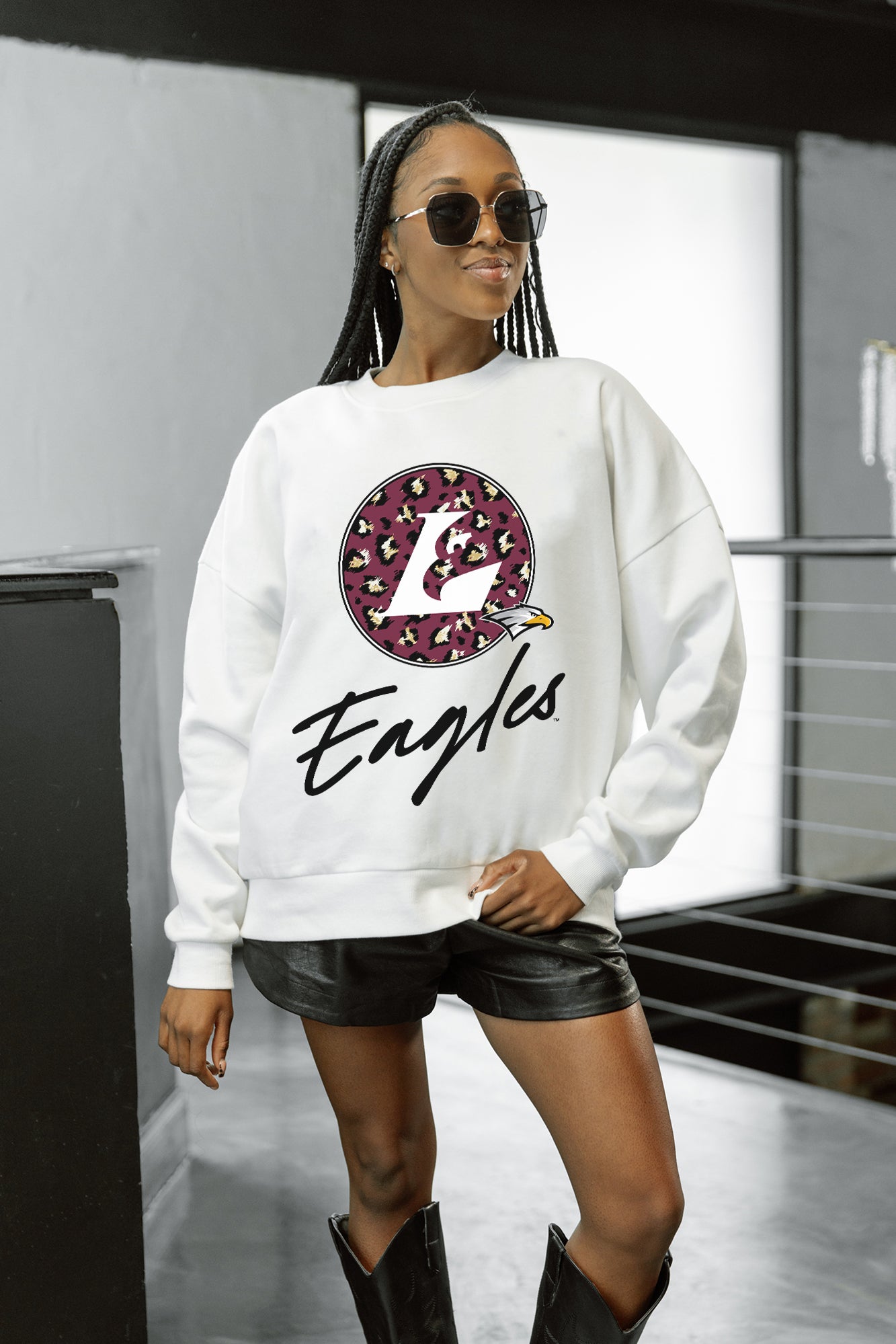 UW LA CROSSE EAGLES WILD BREAKTHROUGH PREMIUM FLEECE CREWNECK PULLOVER