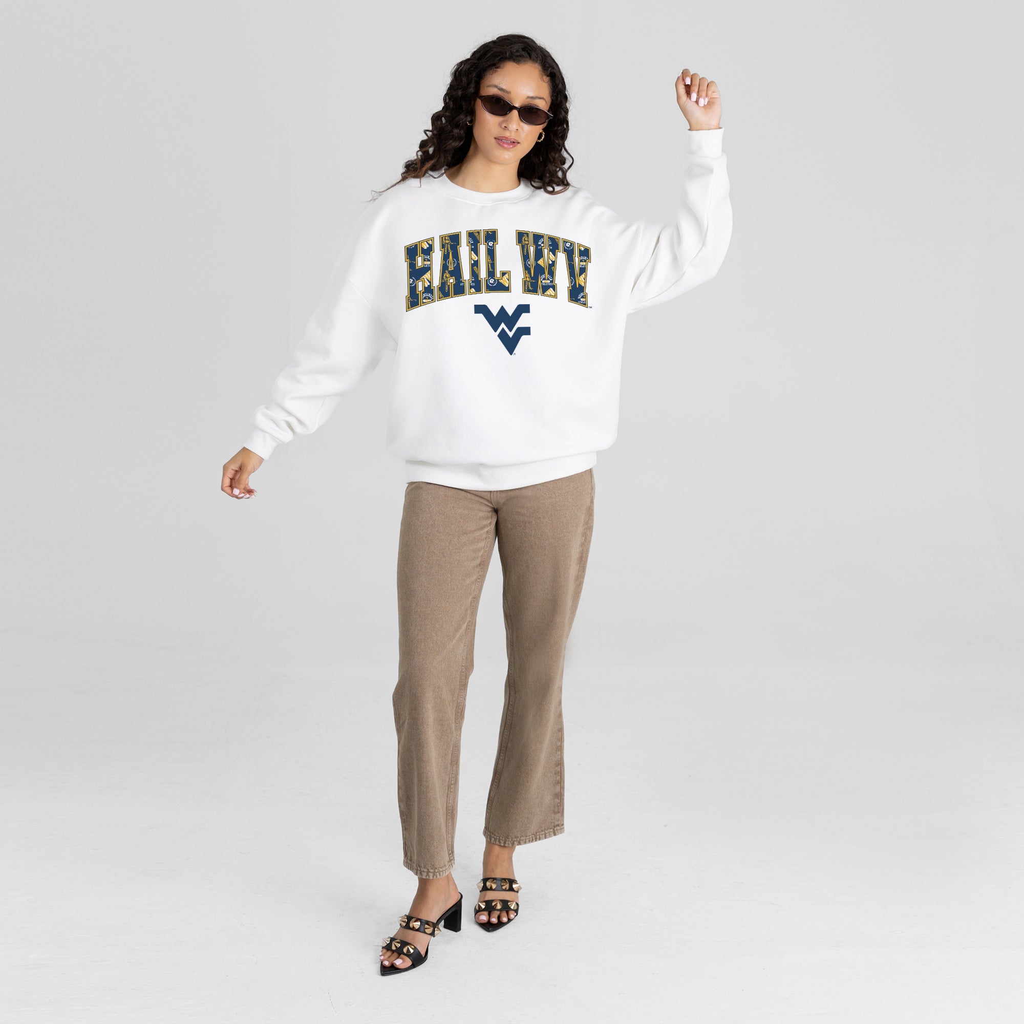 WEST VIRGINIA MOUNTAINEERS SWEET PLAY PREMIUM FLEECE DROP SHOULDER CREWNECK PULLOVER