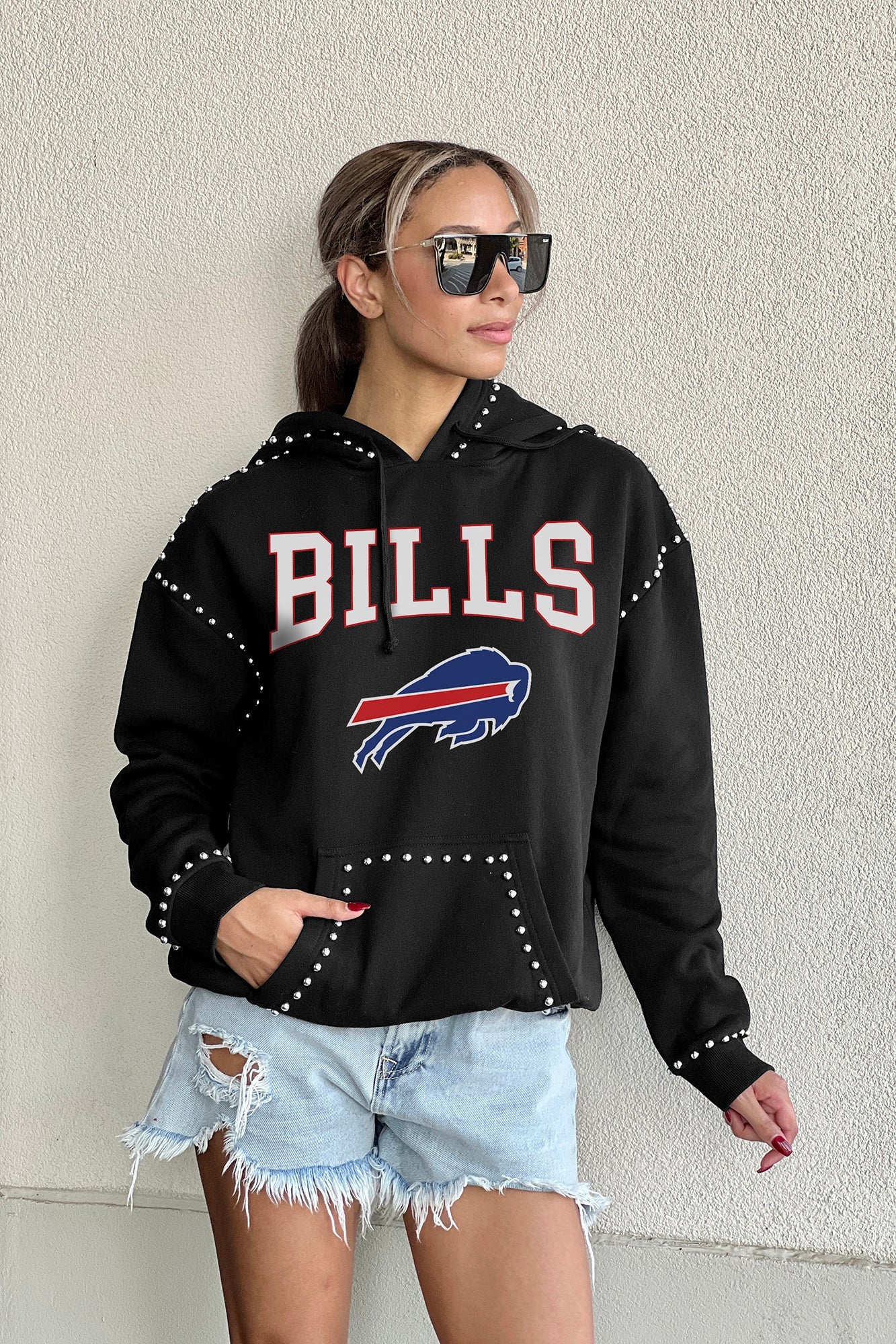 BUFFALO BILLS Catch the Vibe Studded Detail Fleece Front-Pocket Hoodie