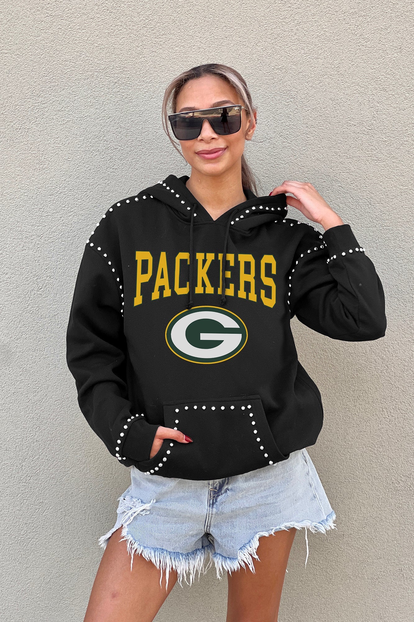 GREEN BAY PACKERS Catch the Vibe Studded Detail Fleece Front-Pocket Hoodie