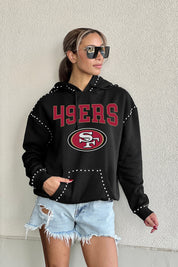SAN FRANCISCO 49ERS Catch the Vibe Studded Detail Fleece Front-Pocket Hoodie