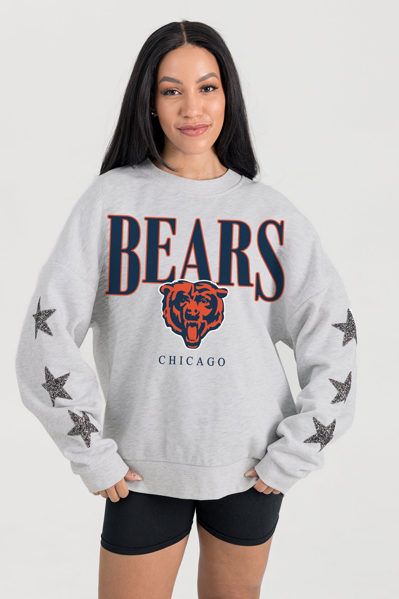 CHICAGO BEARS BOLD PLAY STAR EMBELLISHED CREW SWEATSHIRT BY RANDI MAHOMES