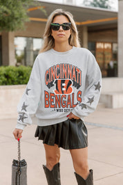 CINCINNATI BENGALS RESILIENCE STAR EMBELLISHED CREW SWEATSHIRT