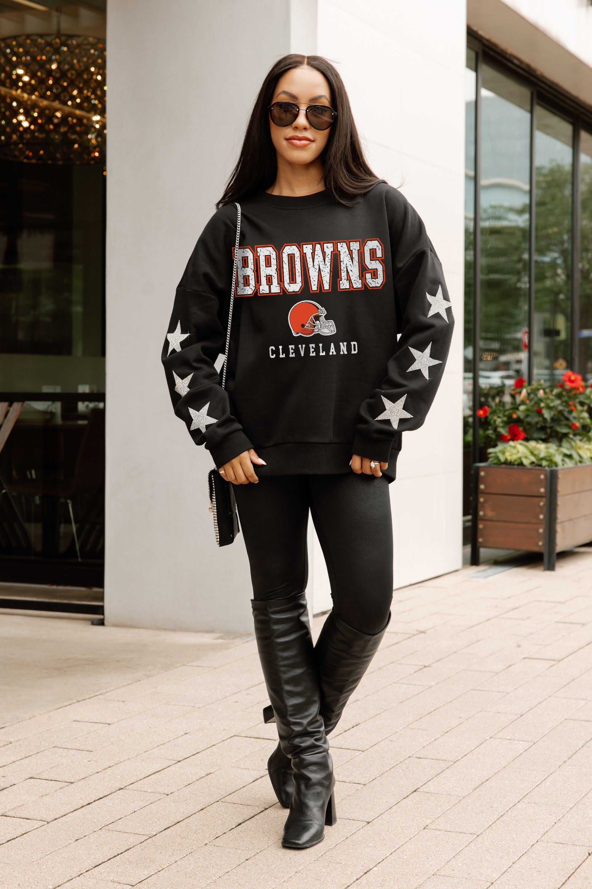 CLEVELAND BROWNS VELOCITY STAR EMBELLISHED CREW SWEATSHIRT