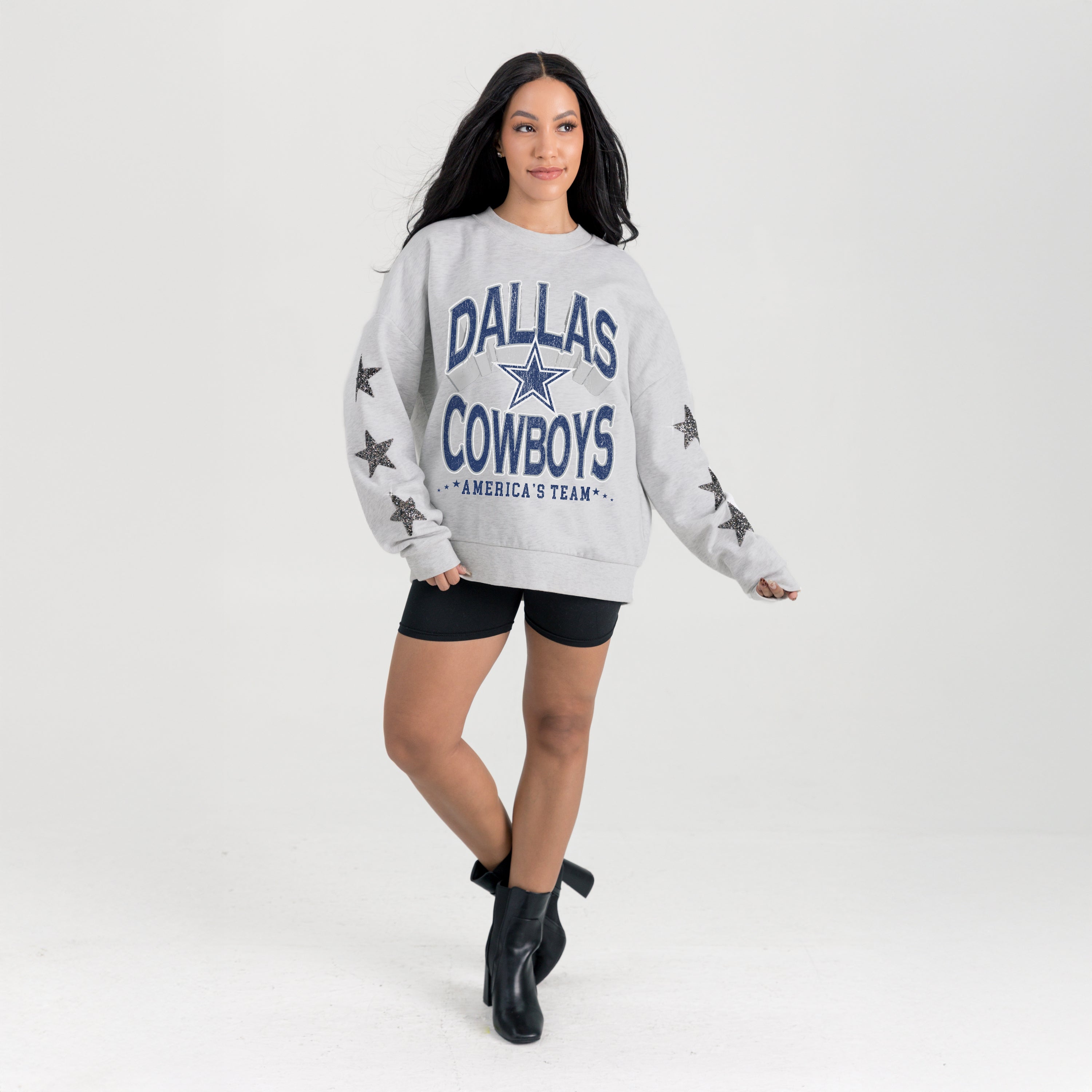 DALLAS COWBOYS RESILIENCE STAR EMBELLISHED CREW SWEATSHIRT